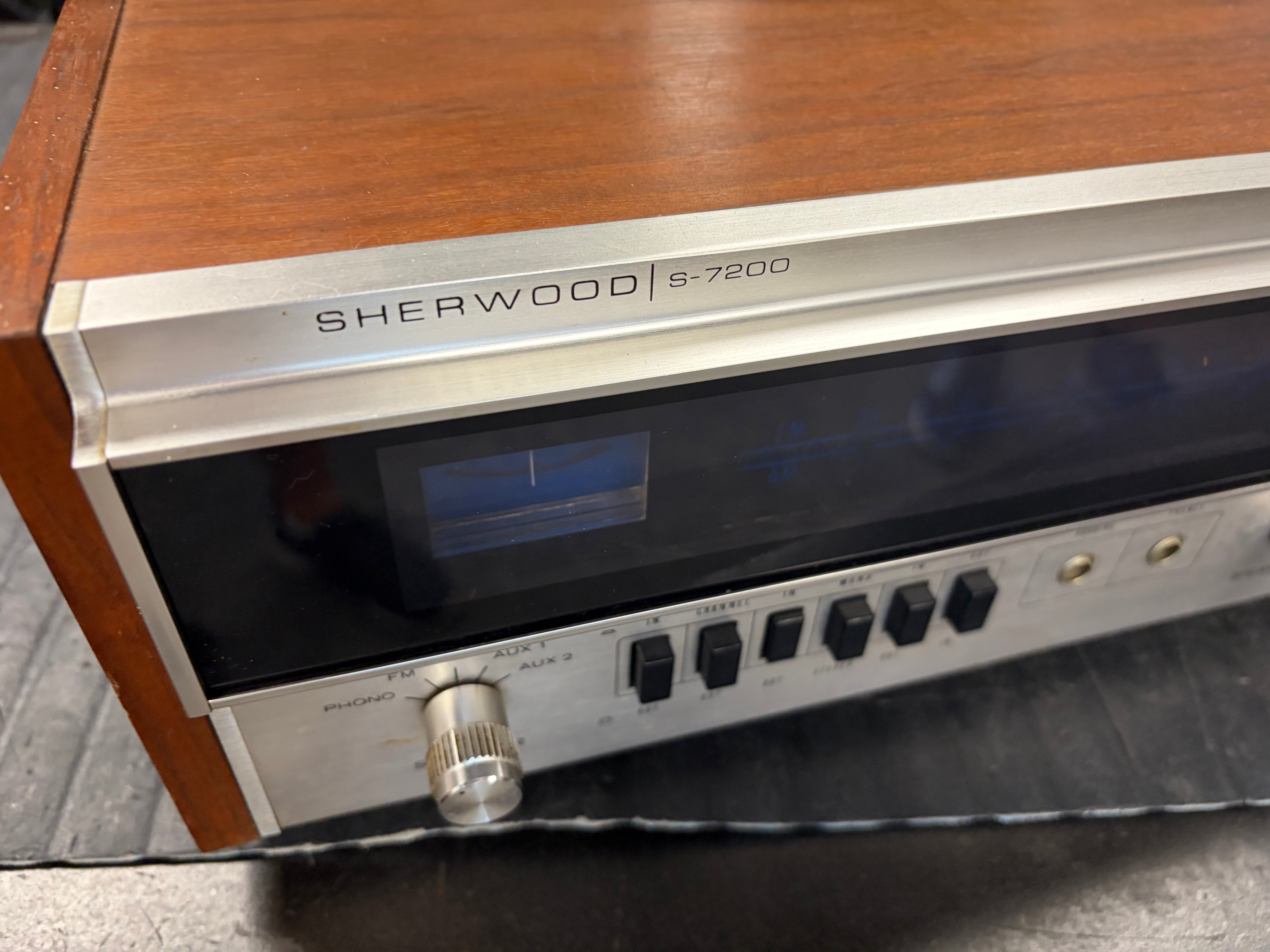 Sherwood S-7200 AM/FM Receiver