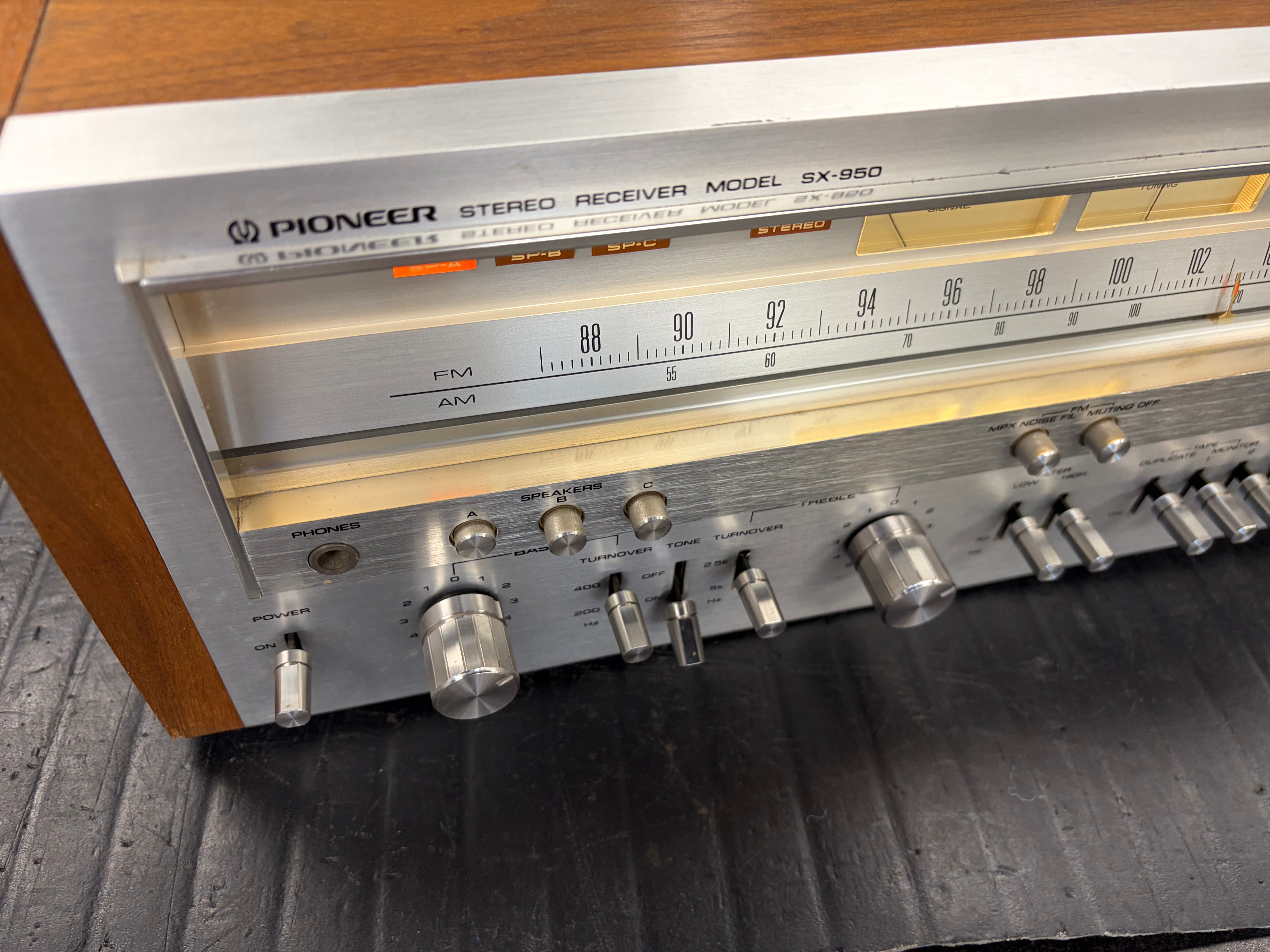 Pioneer SX-950 Stereo Receiver