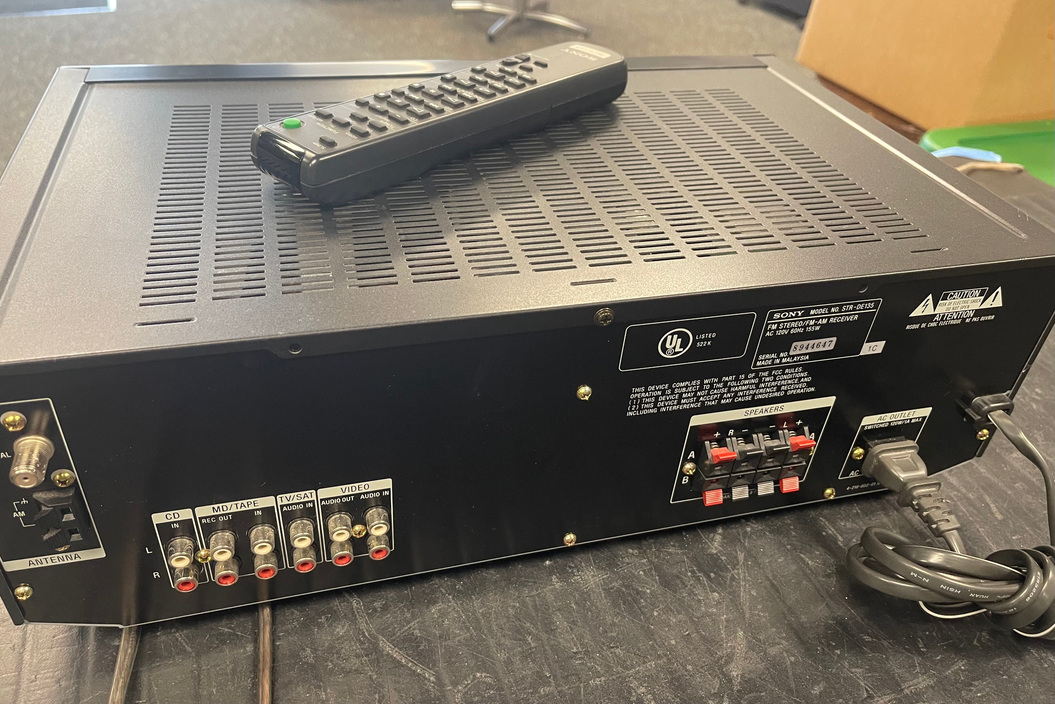 Sony STR DE135 Receiver With Remote
