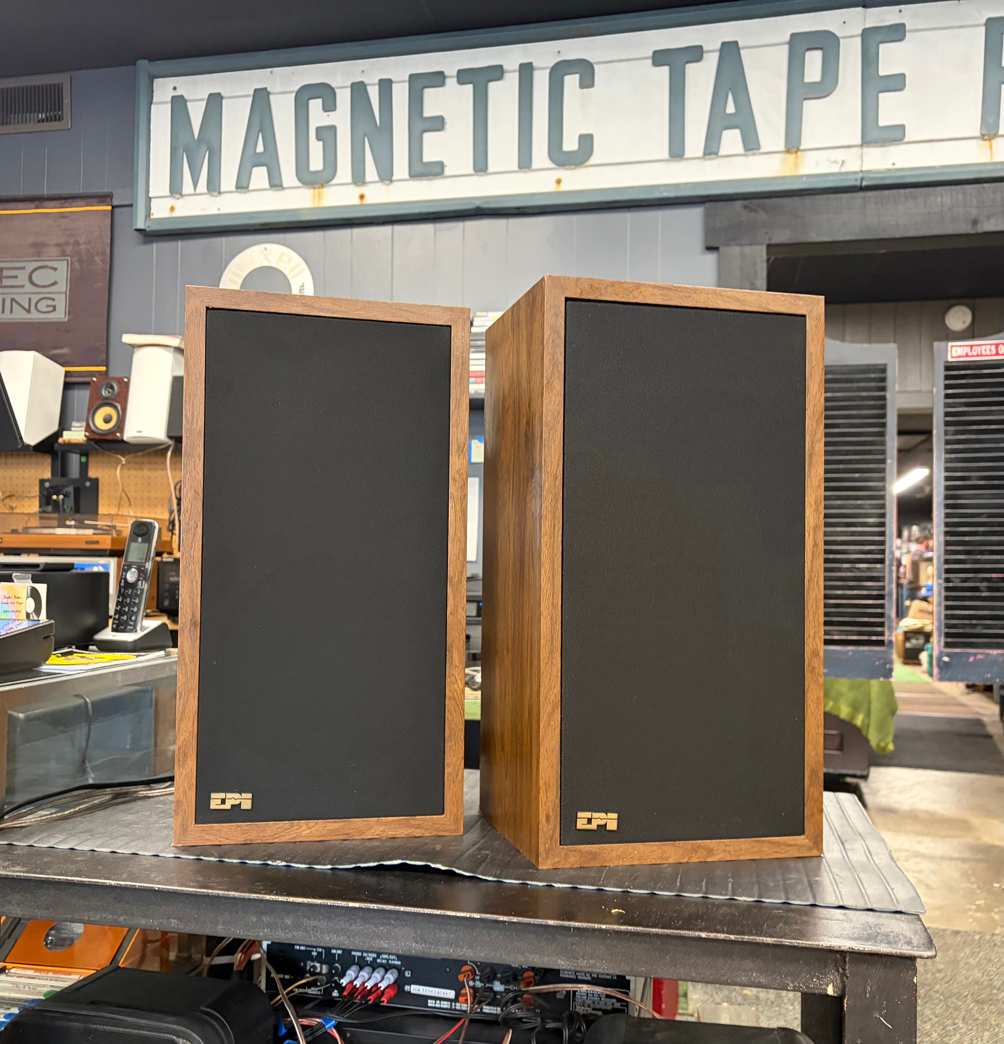 EPI (Epicure Products Inc.) Model 100V Speakers