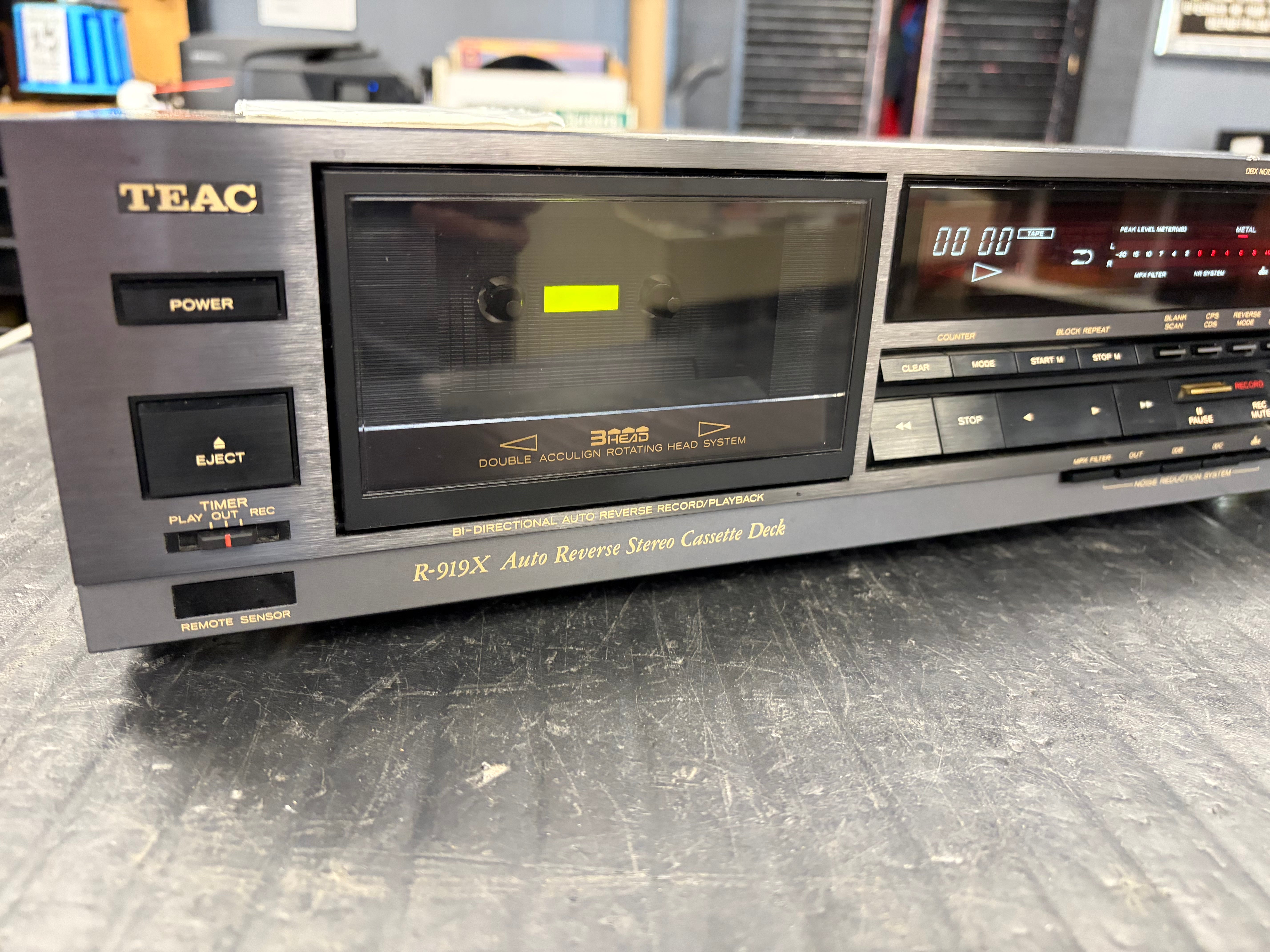 TEAC R-919X Auto Reverse Stereo Cassette Deck