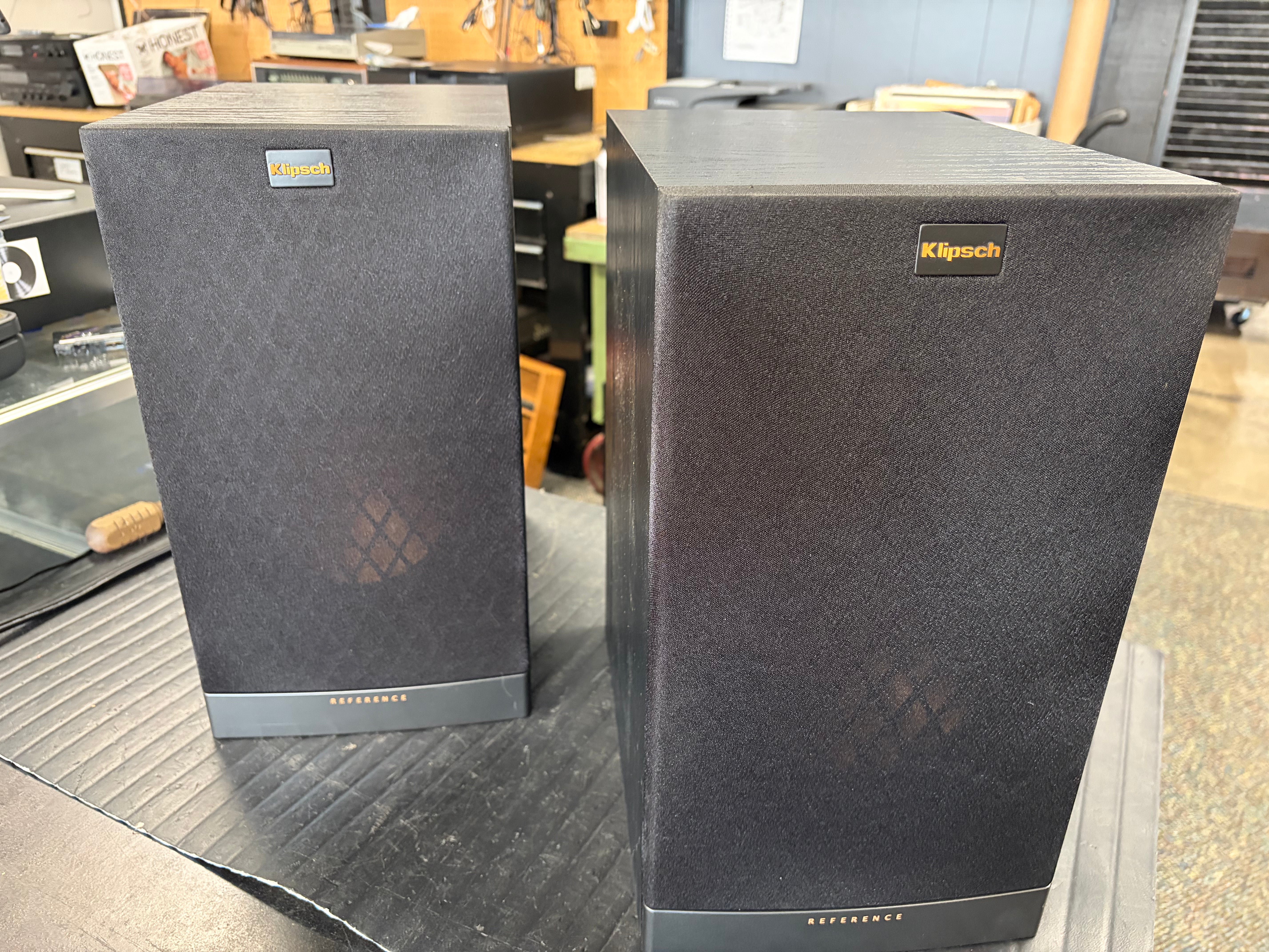 Klipsch RB-61 II 2-Way Bookshelf Speakers