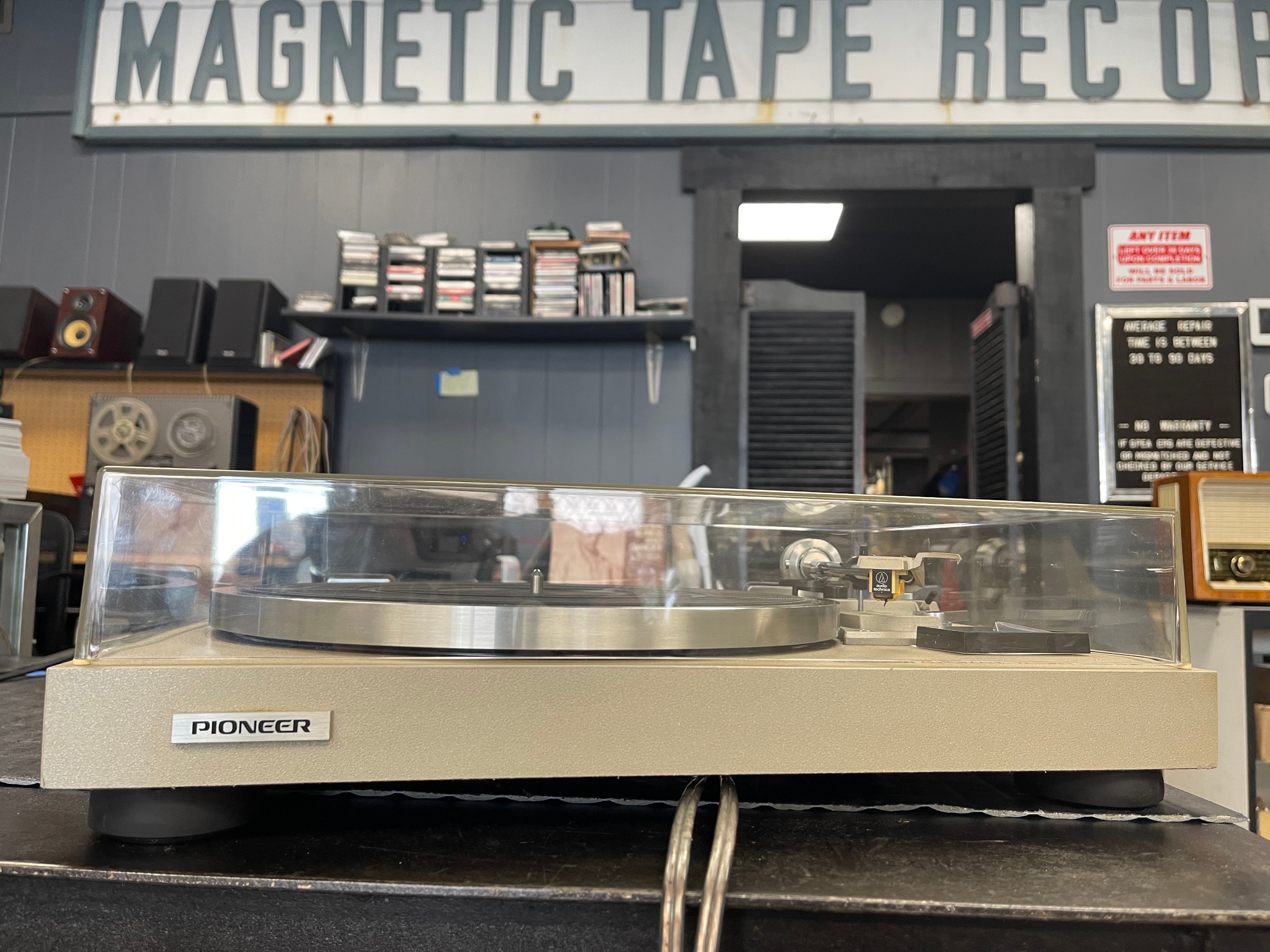 Pioneer PL-514 Turntable