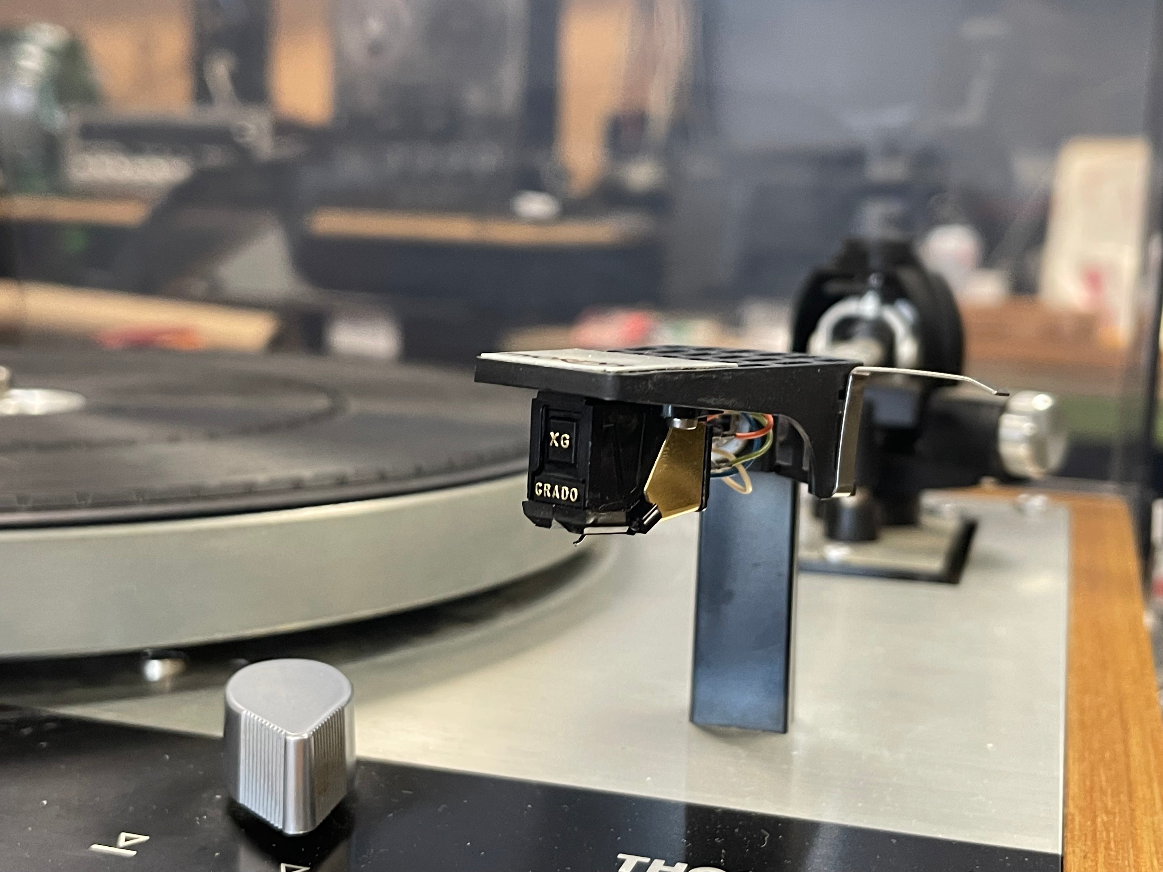 Thorens TD-160 Turntable