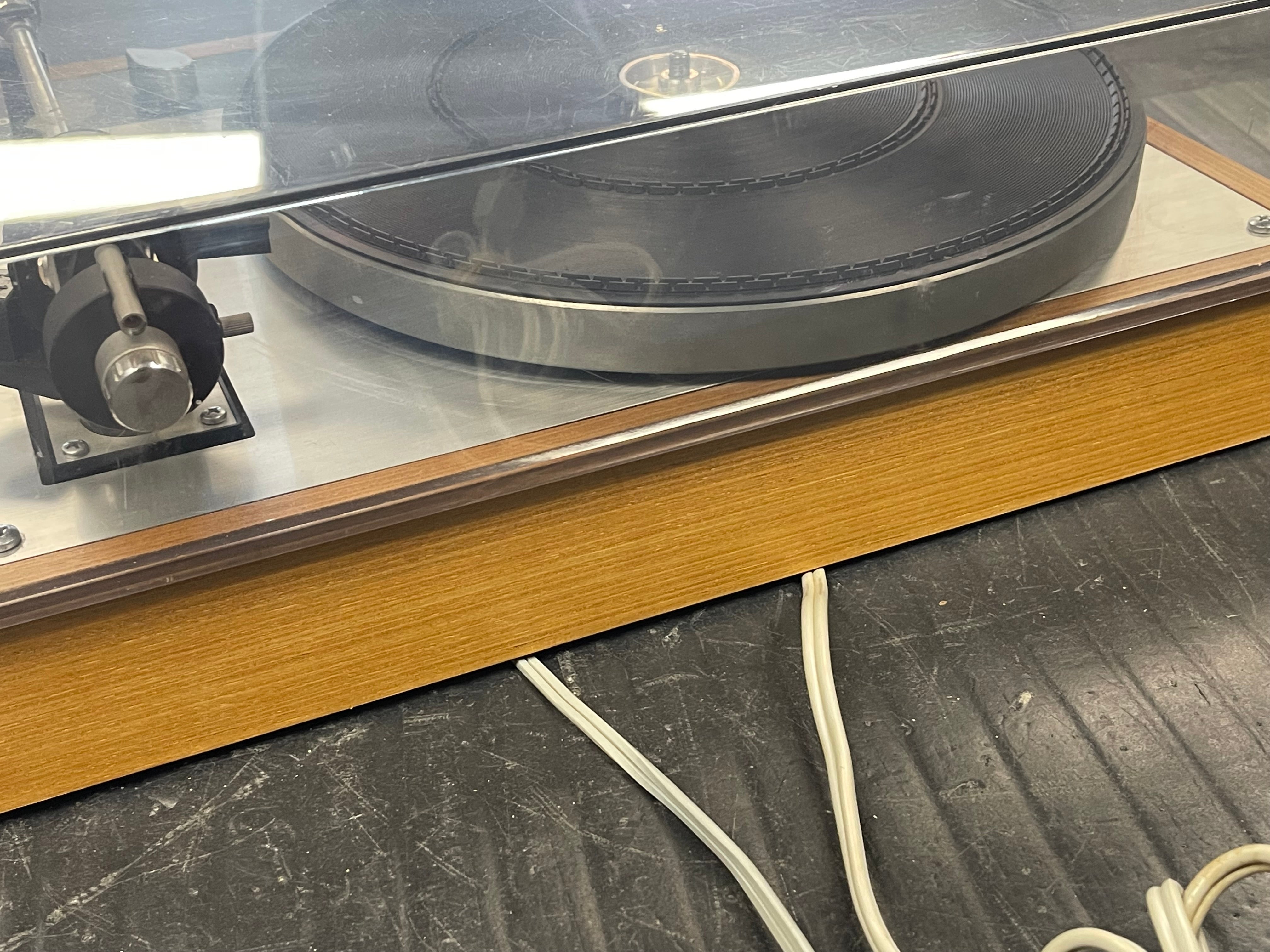Thorens TD-160 Turntable