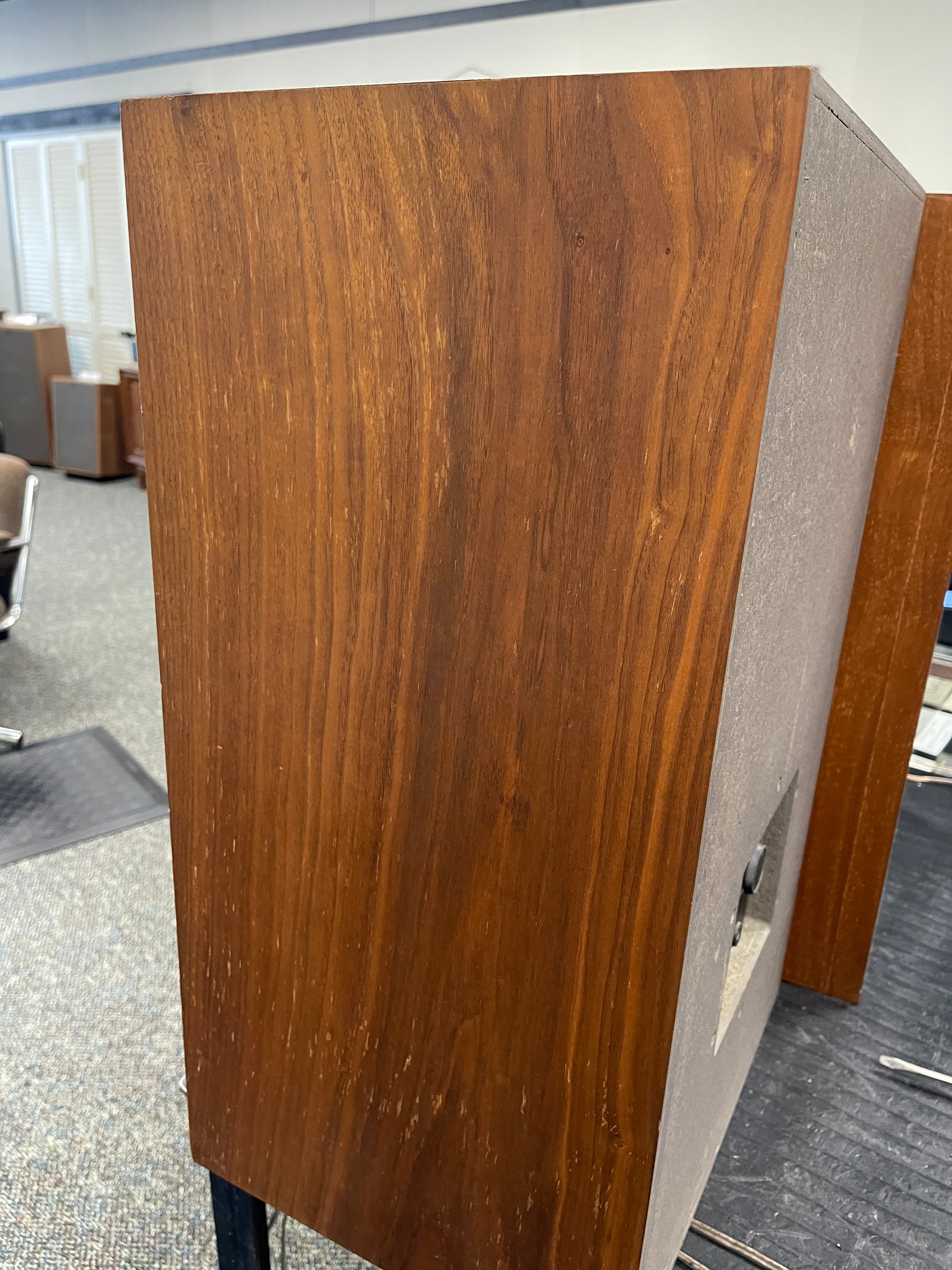 Criterion 5XB Speakers
