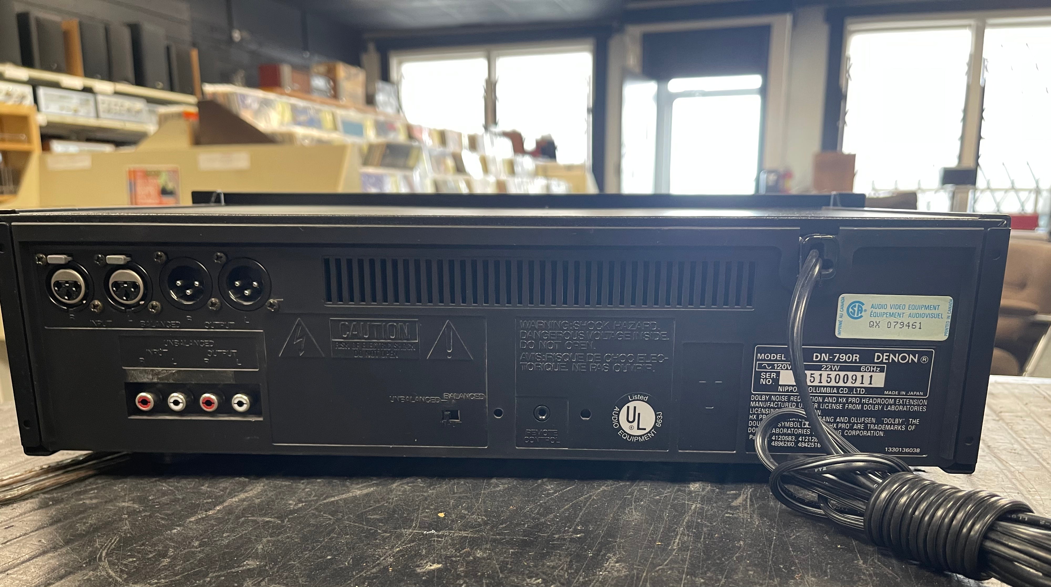 Denon DN-790R With Rack Mounts