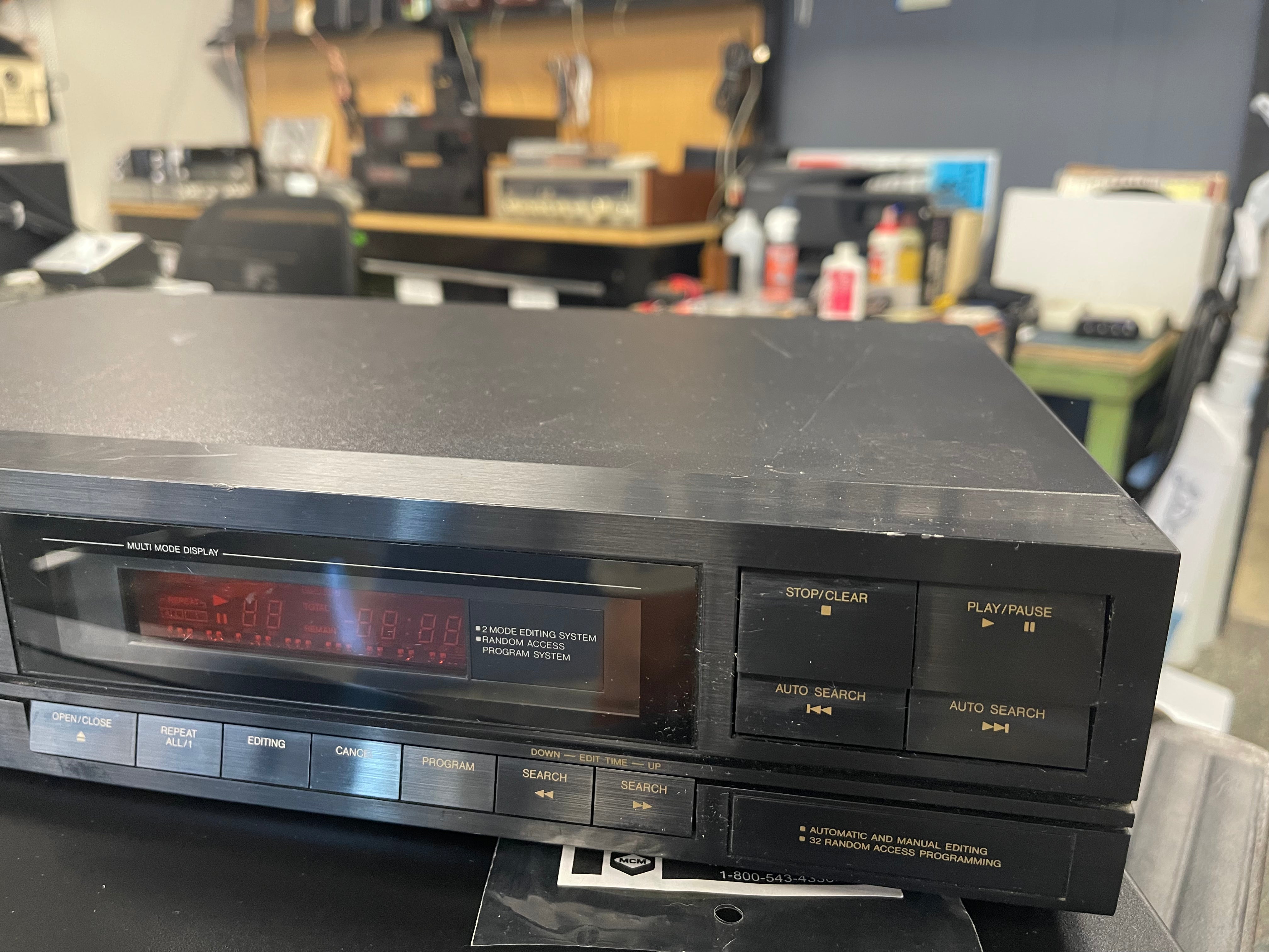 JVC XL-V111 Single Drawer CD Player