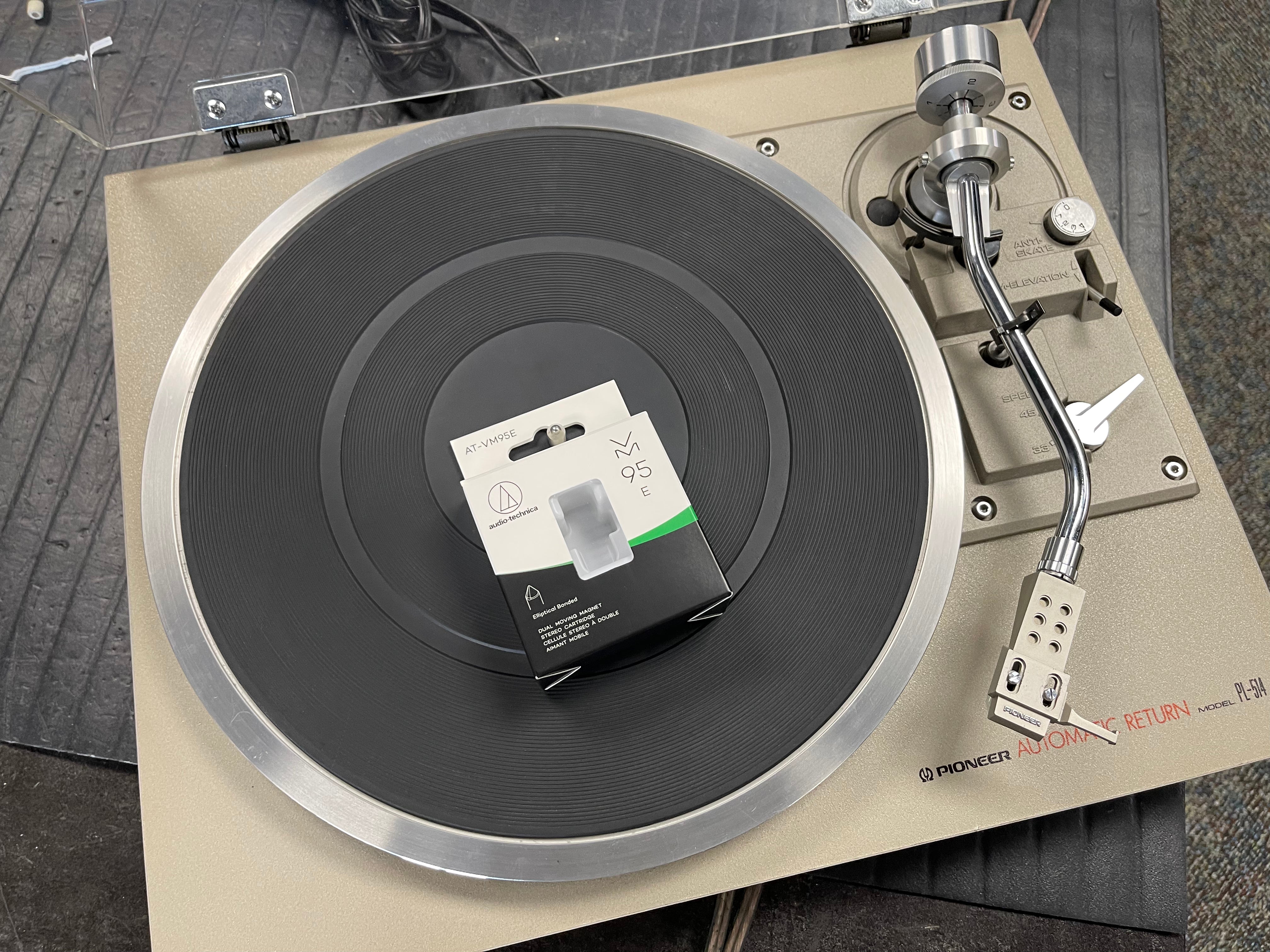 Pioneer PL-514 Turntable