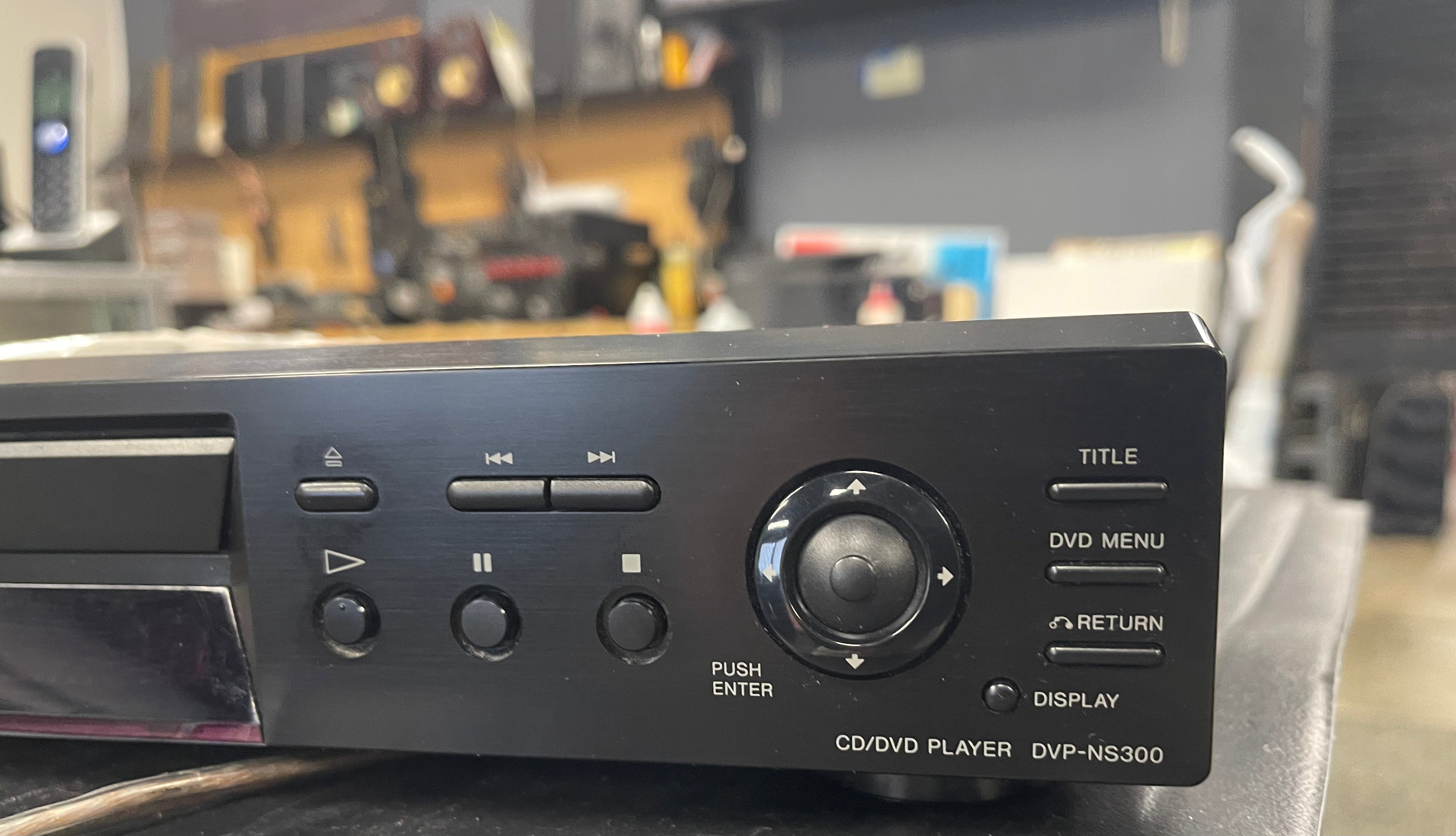 Sony DVP-NS300 CD/DVD Player