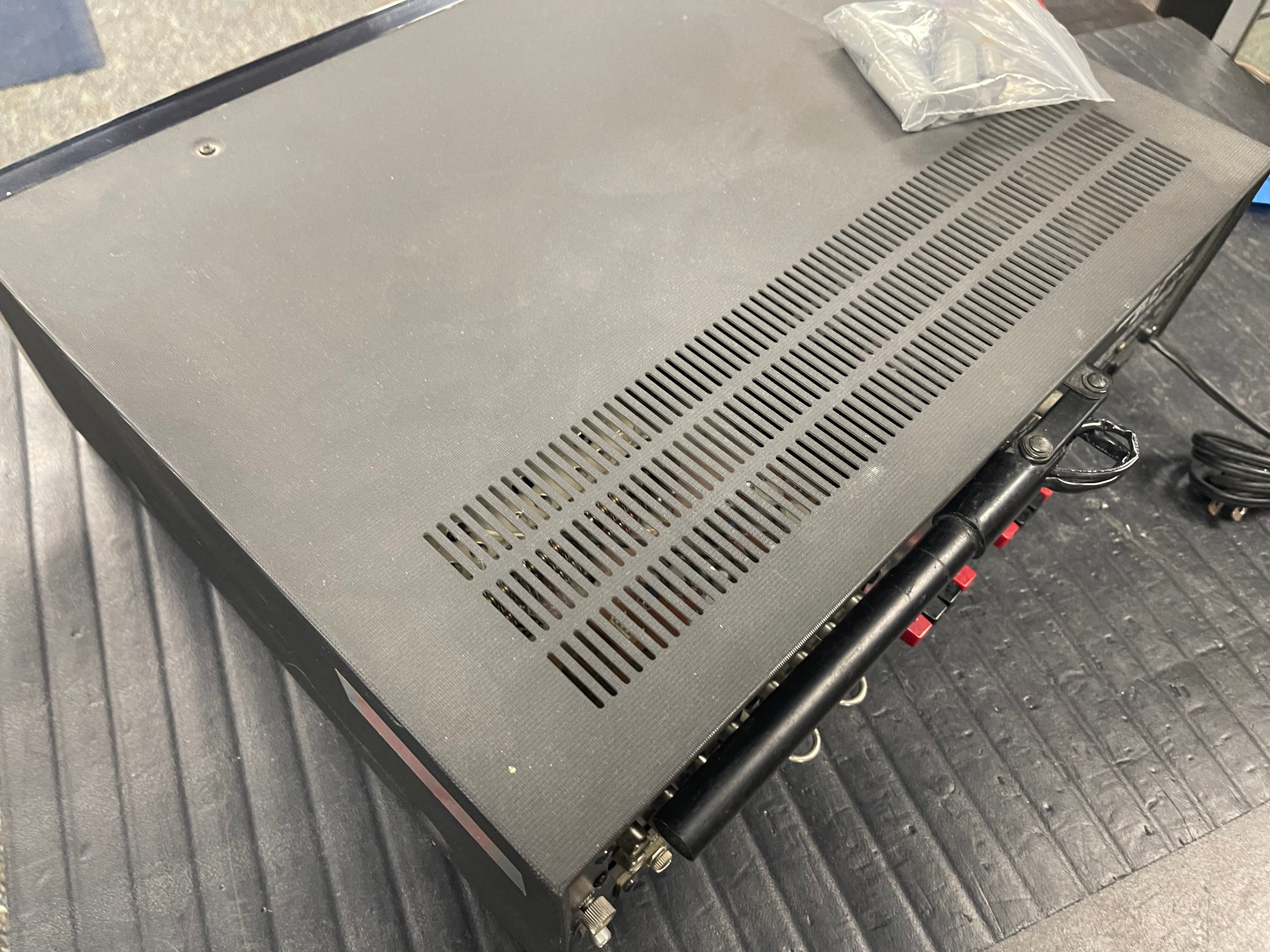 Harman Kardon 730 Twin Powered Receiver