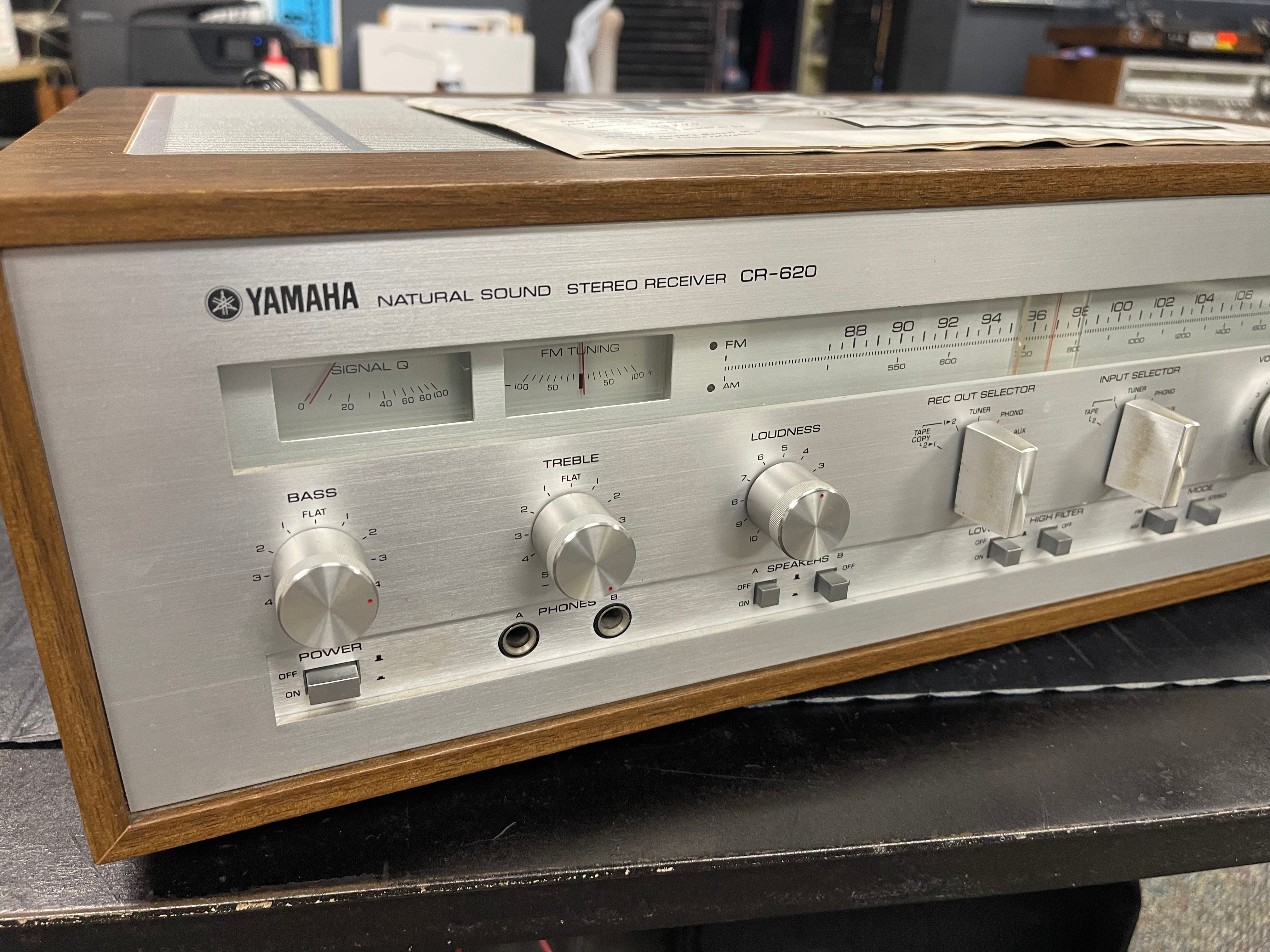 Yamaha CR620 Stereo Receiver