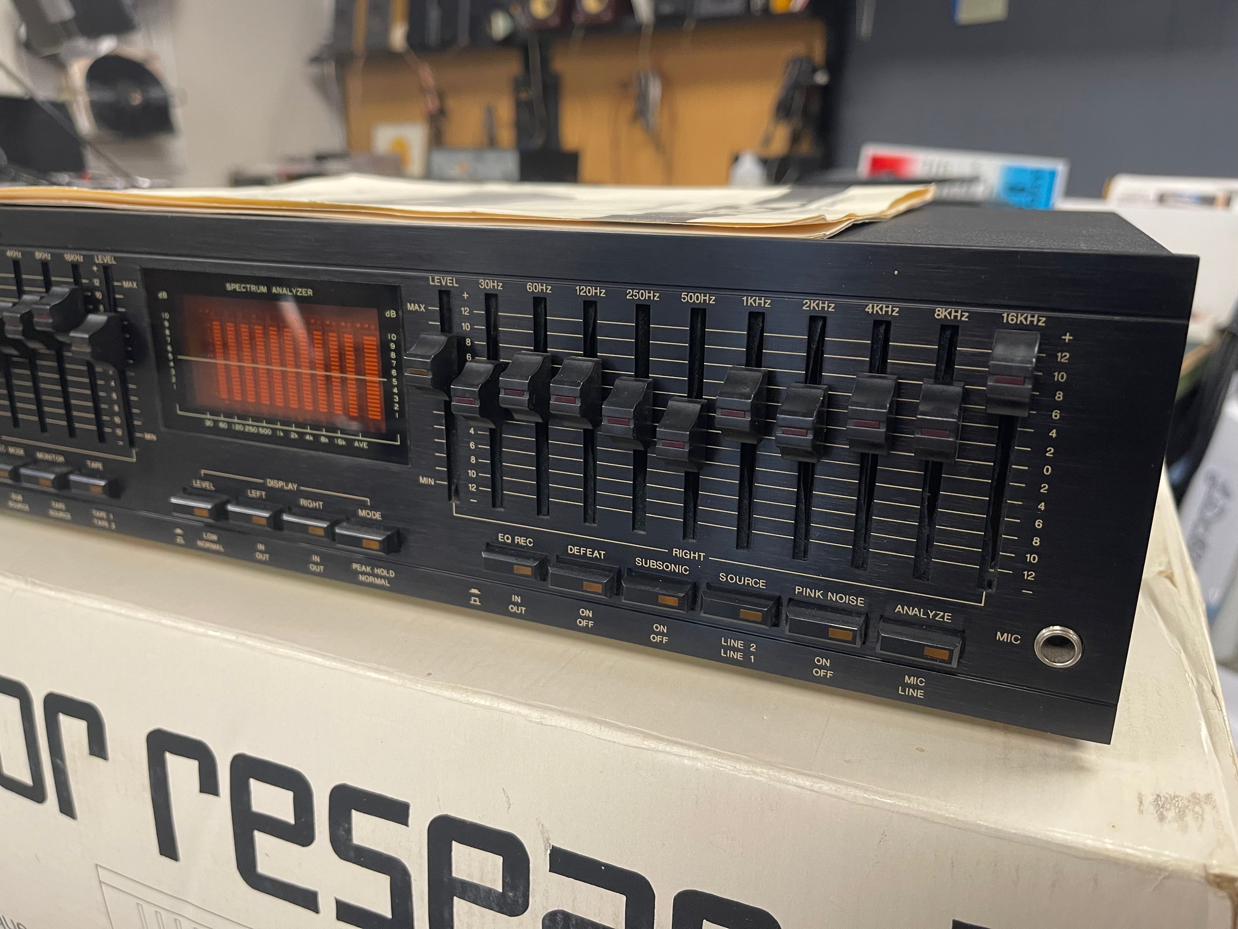 Vector Research VQ-125 Graphic 10 Band EQ