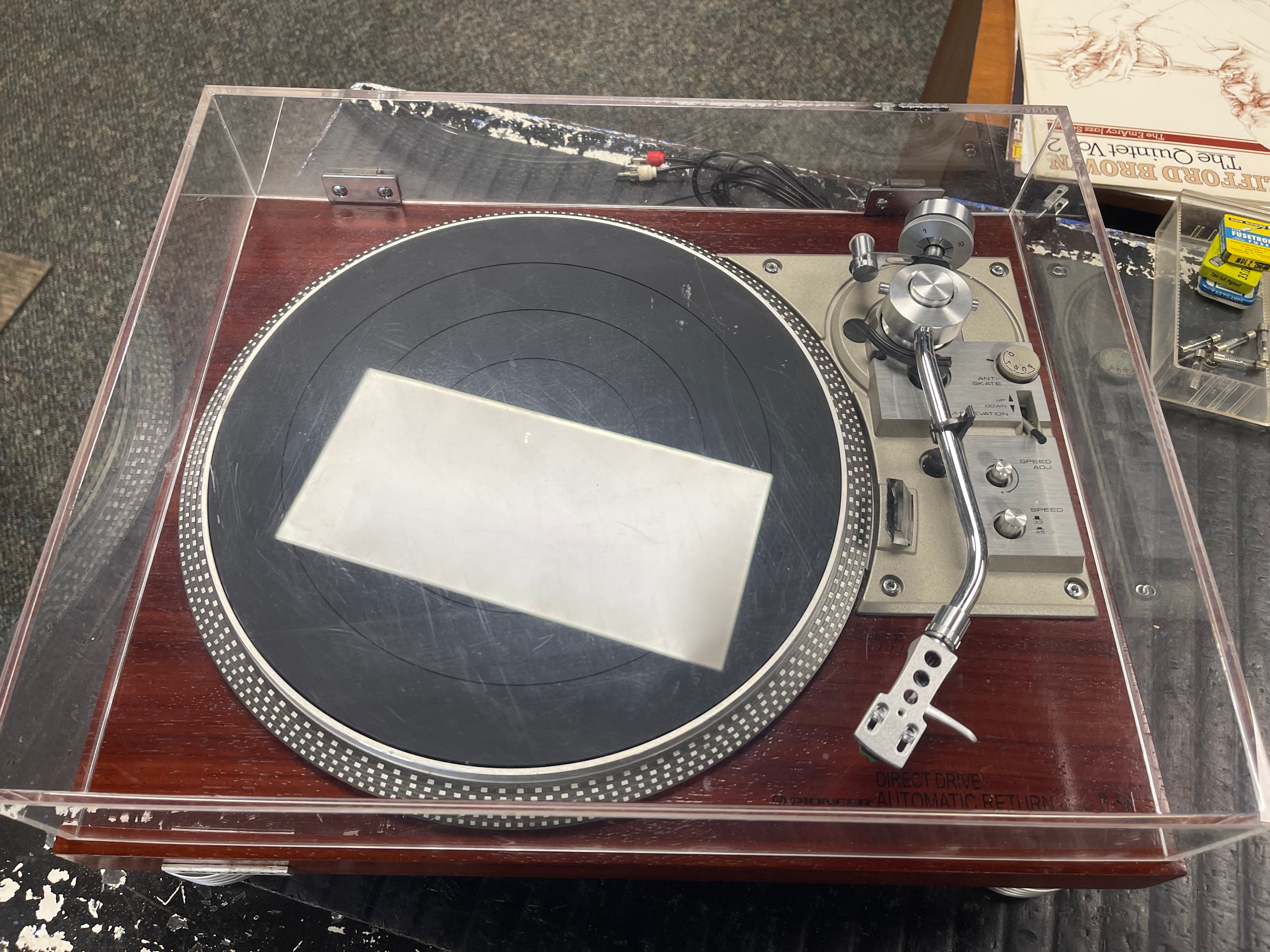 Pioneer PL-518 Turntable With Wood Plinth