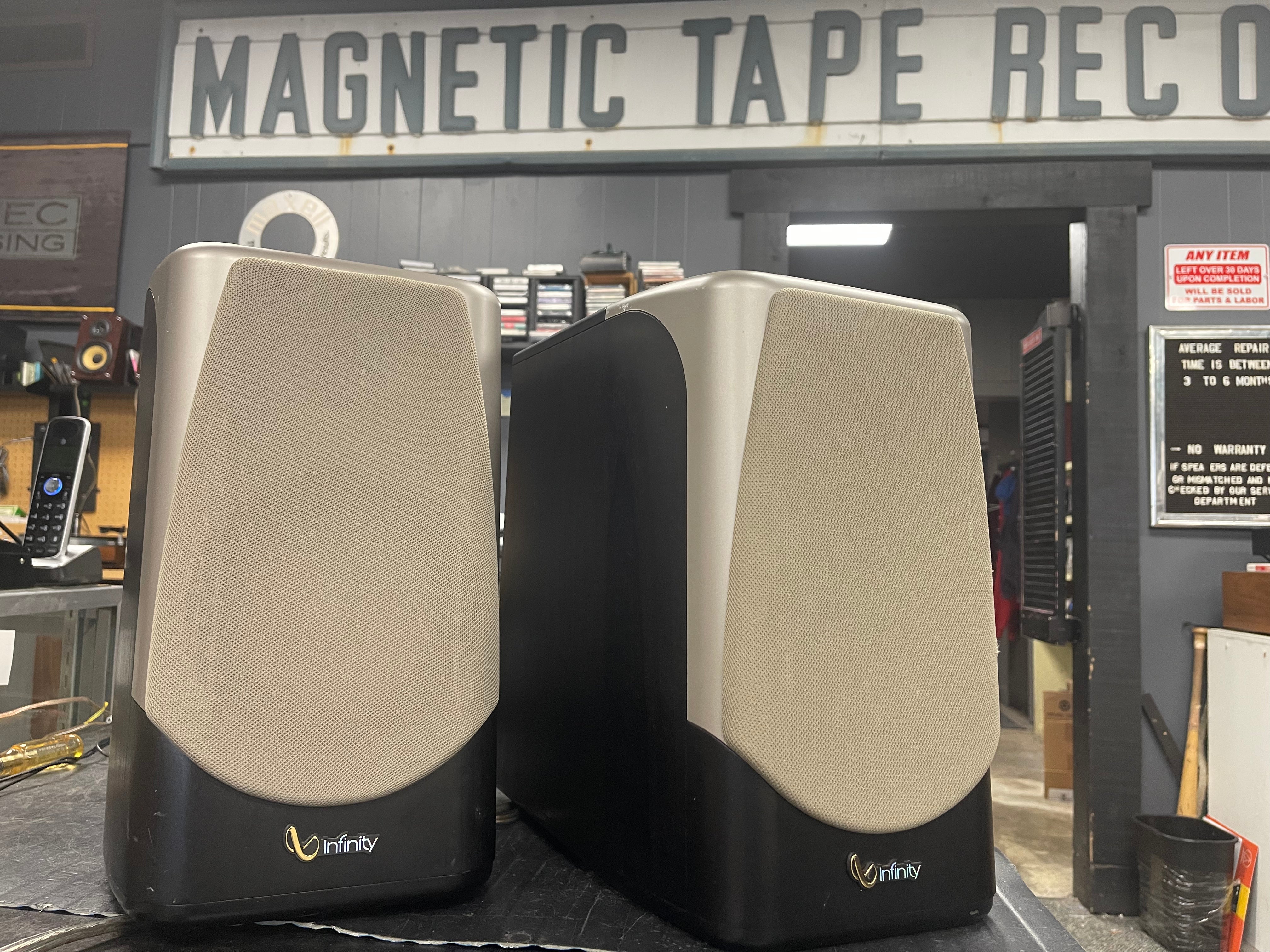 Infinity Kappa 200 Bookshelf Speakers