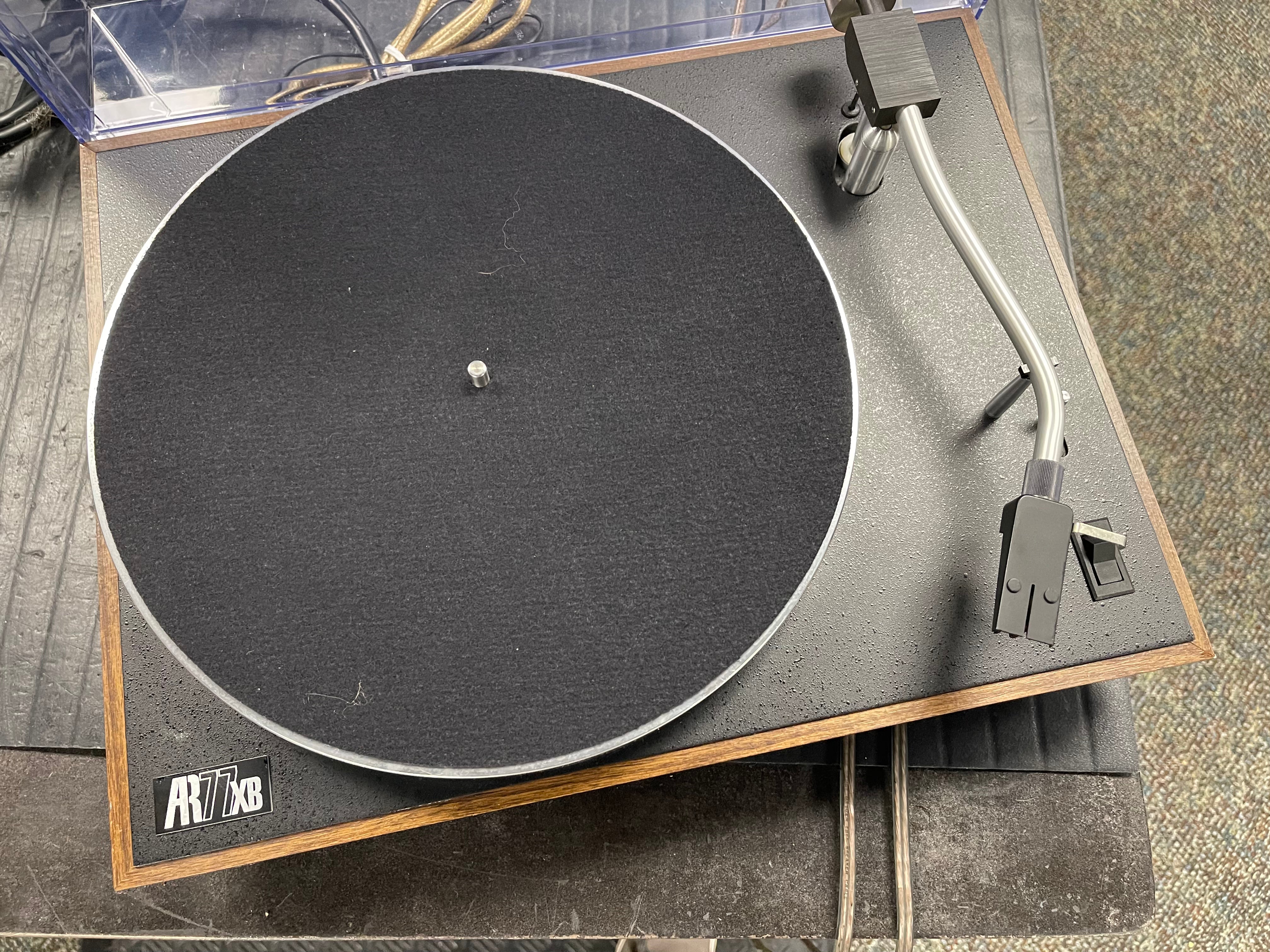 Acoustic Research 77XB TURNTABLE