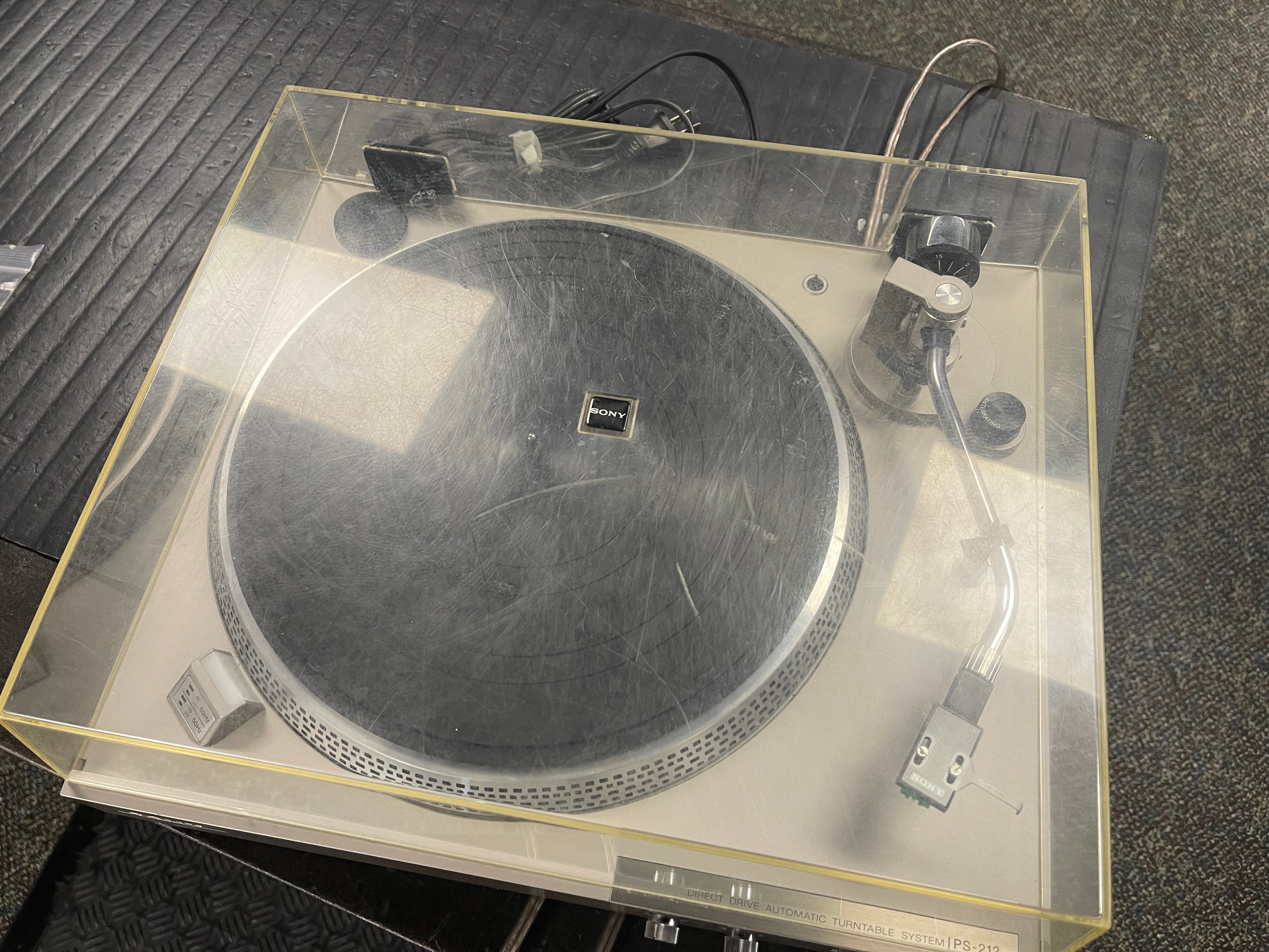 Sony PS-212 Turntable