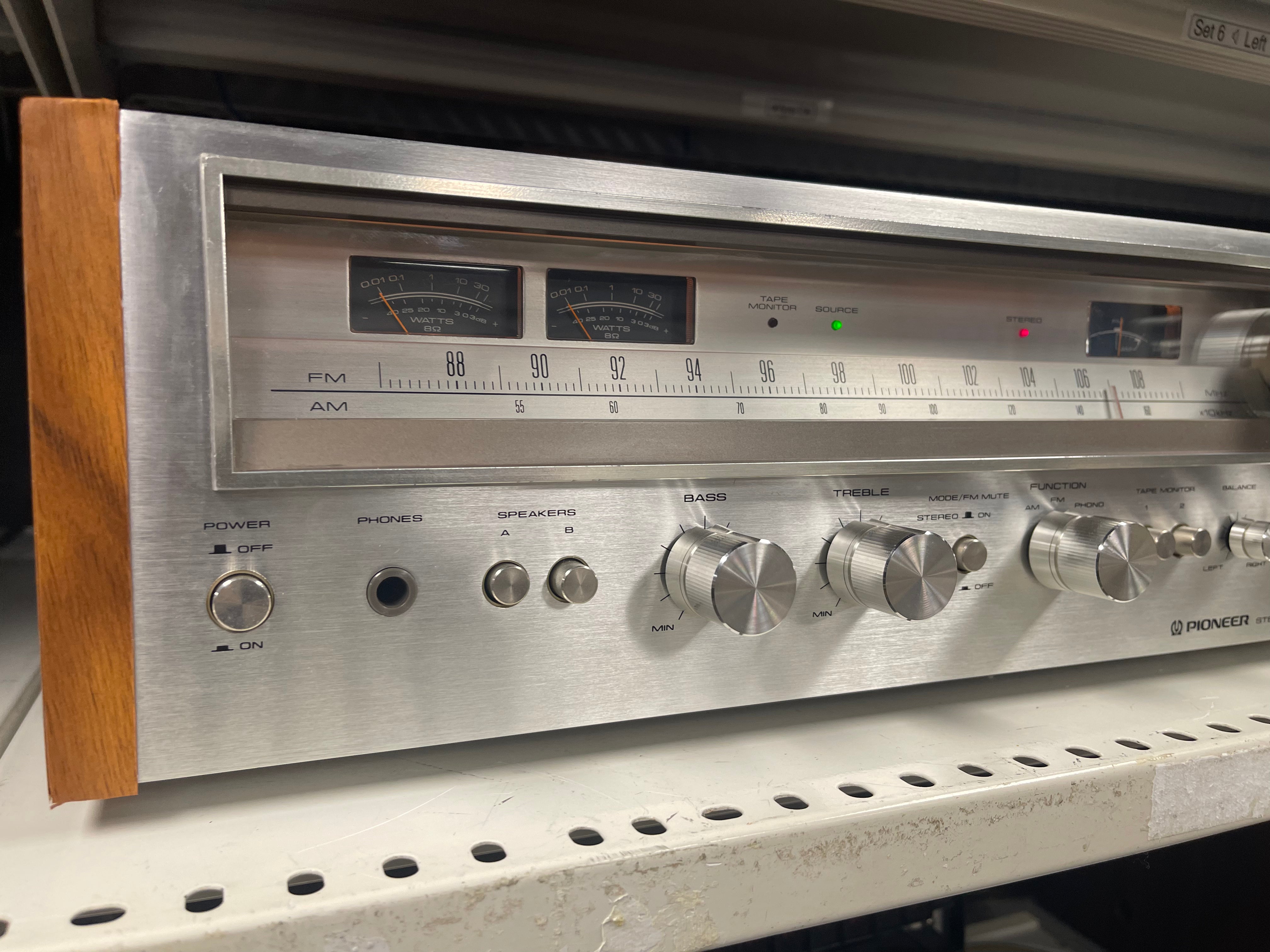 Pioneer SX-680 Receiver
