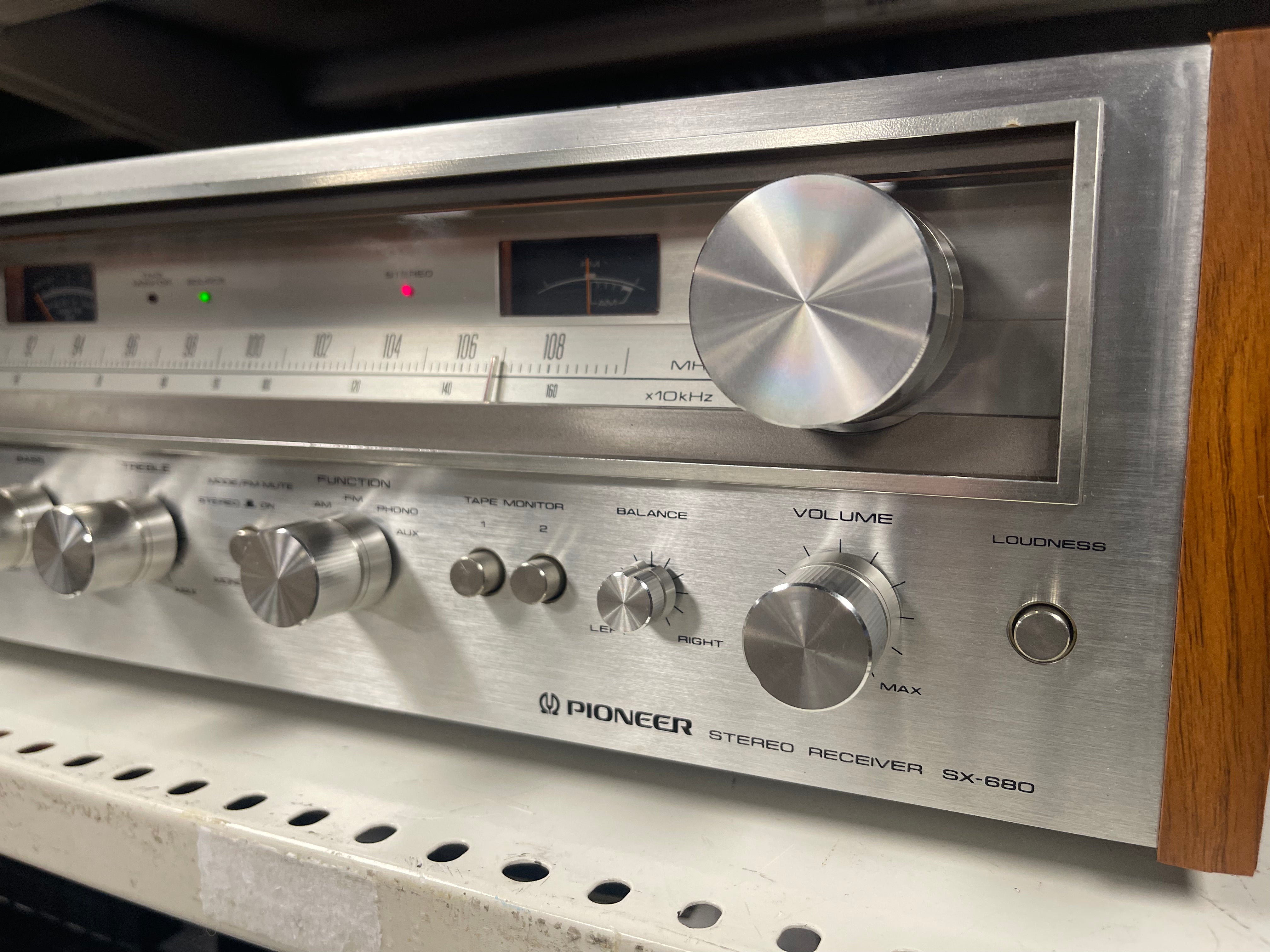 Pioneer SX-680 Receiver