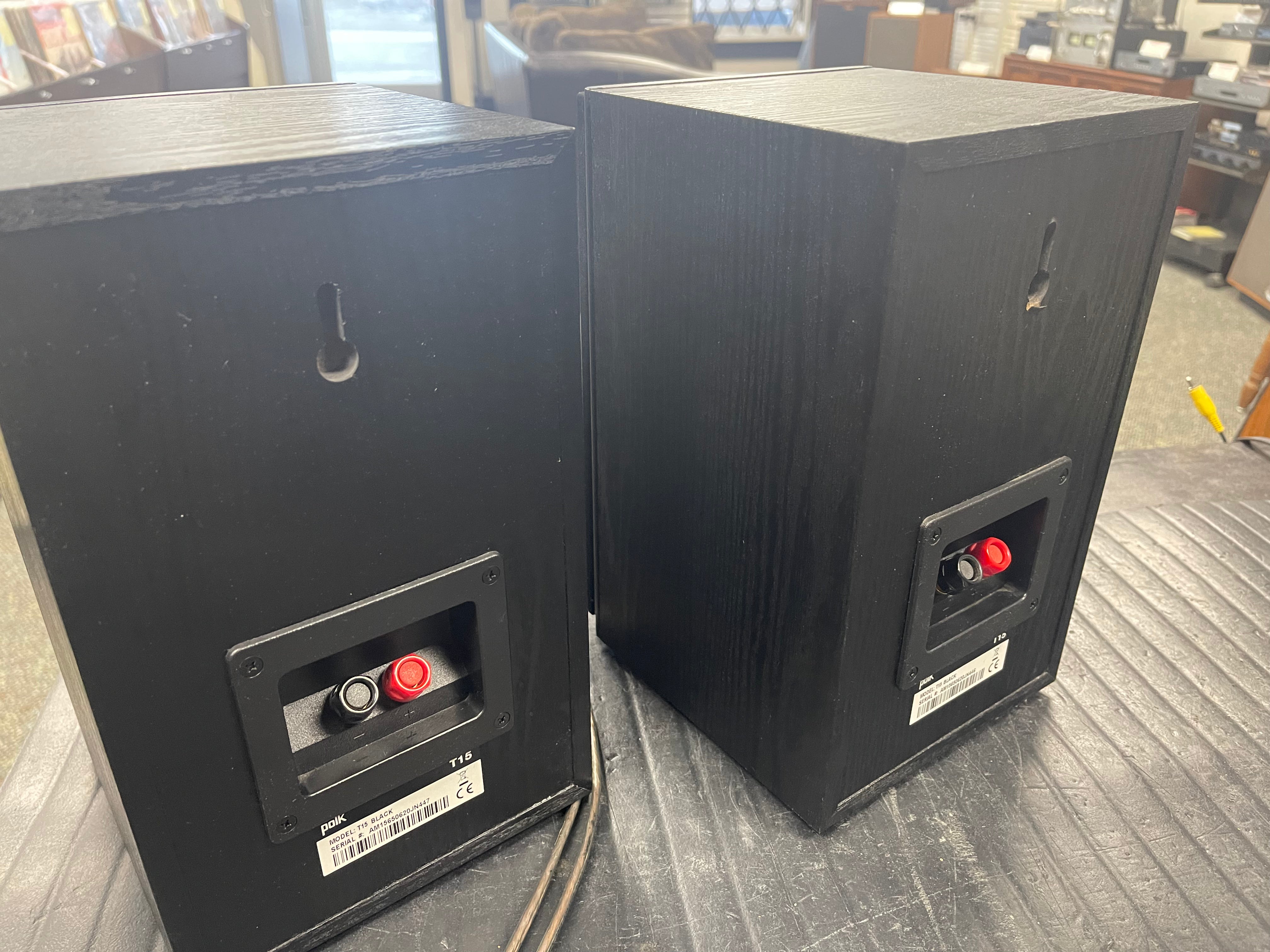 Polk Audio T-15 Bookshelf Speakers (#1)