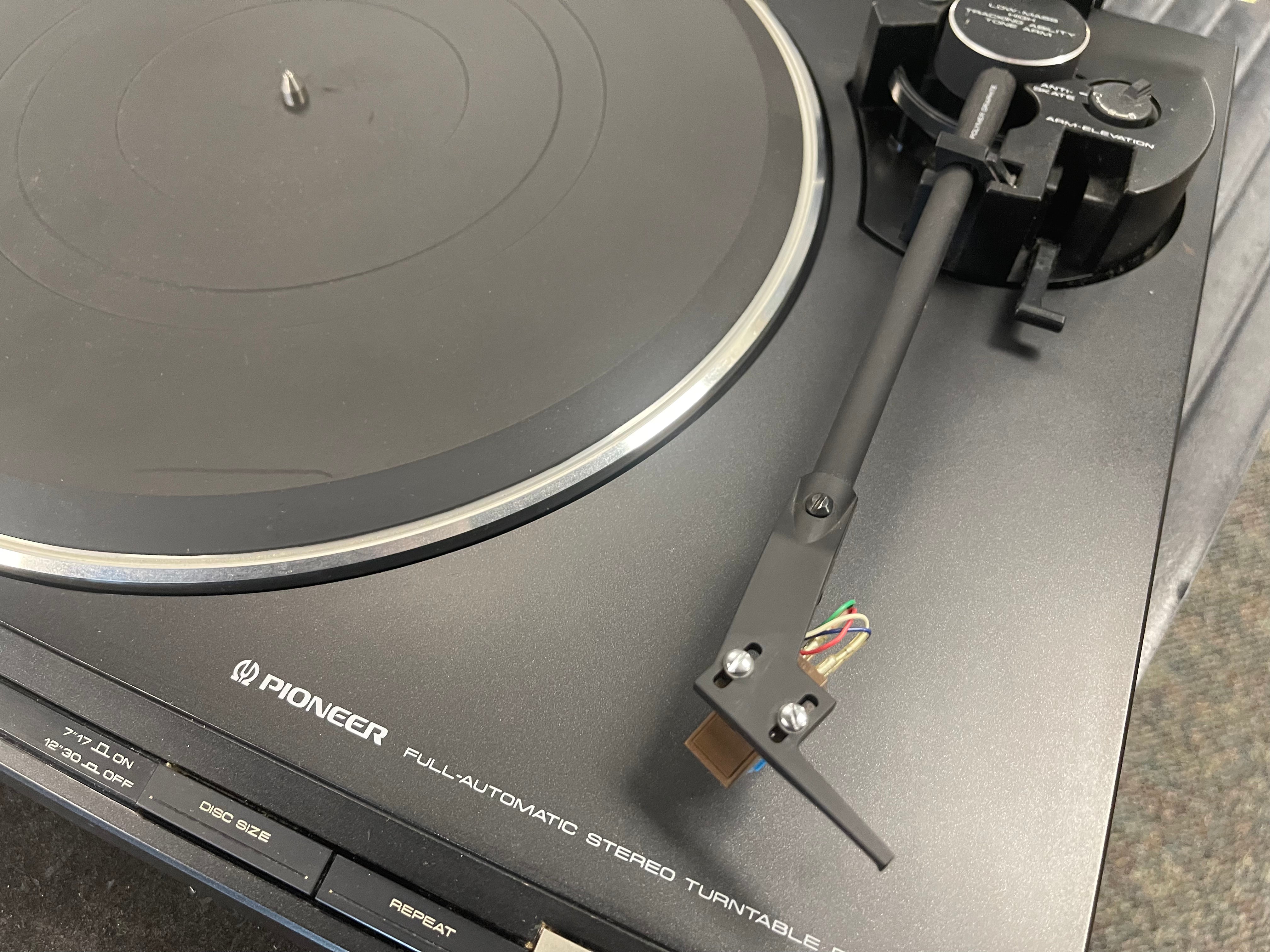 Pioneer PL-230 Belt Drive Semi-Automatic Turntable