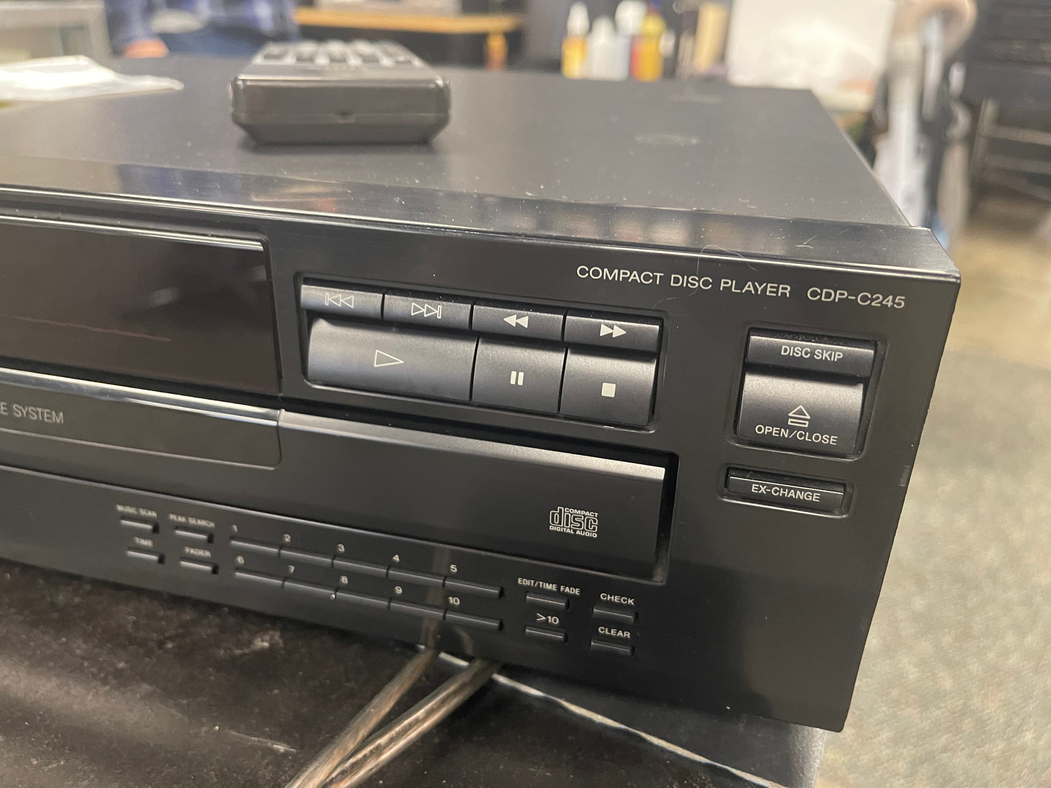 Sony CDP-C245 Multi Disc Player With Remote