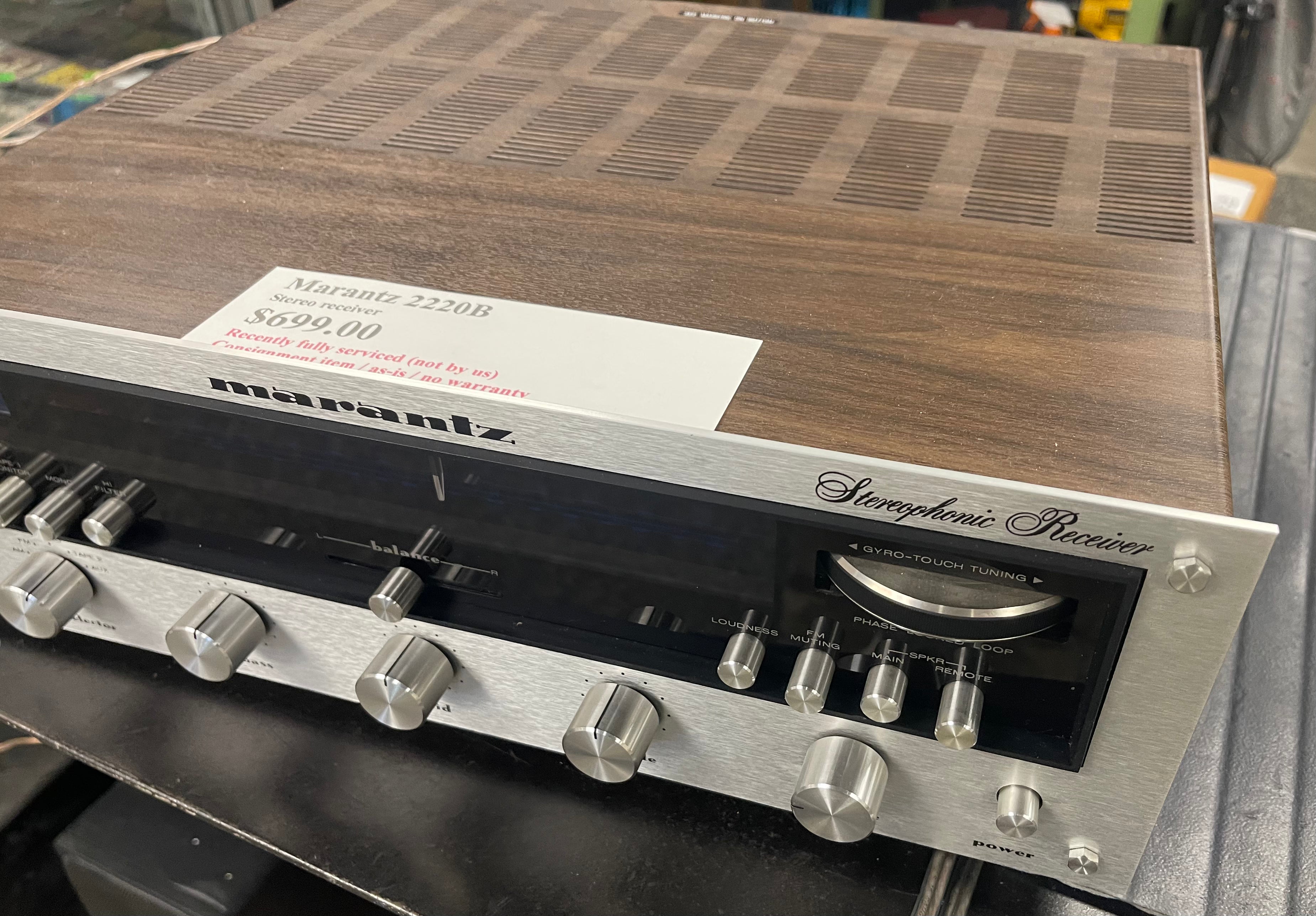 Marantz 2220B Receiver