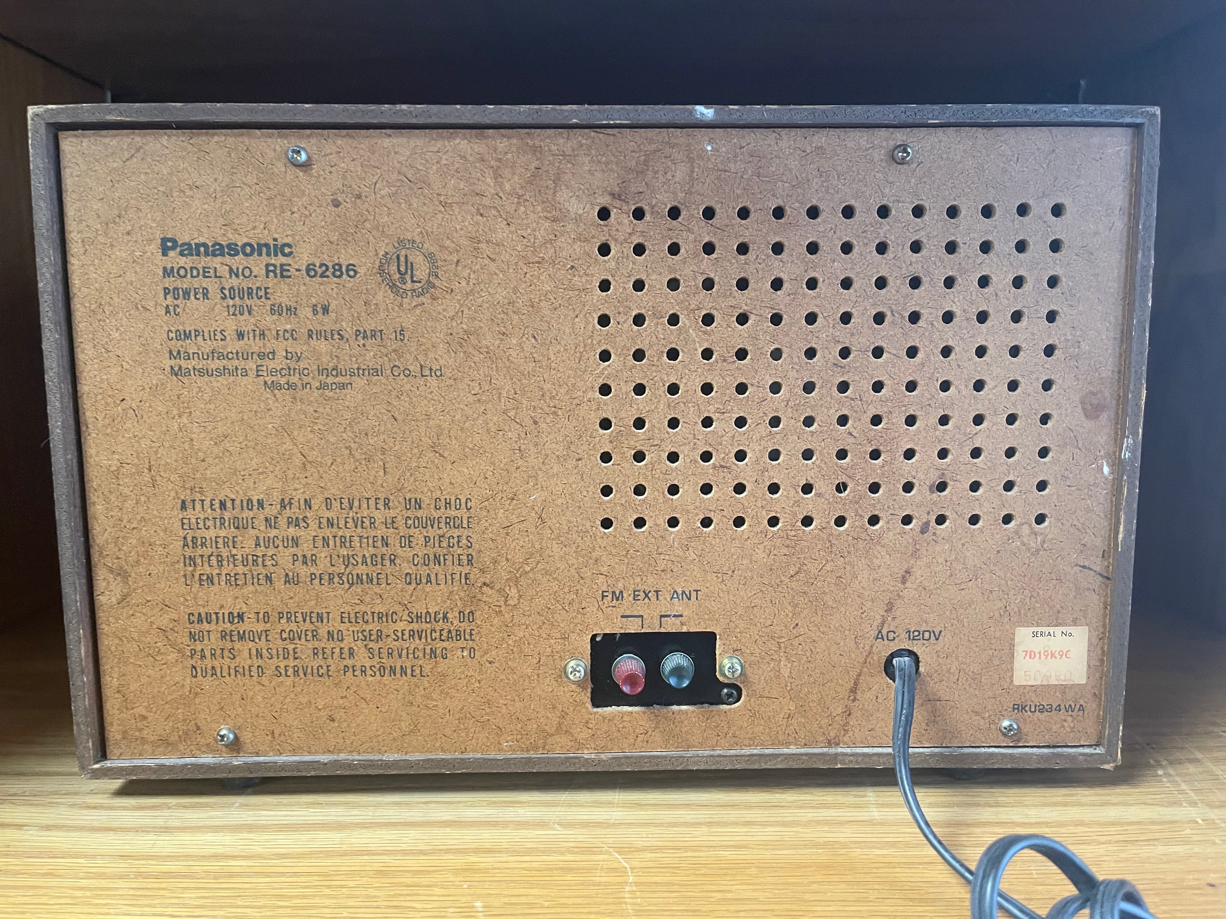 Panasonic RE 6286 Tabletop Radio