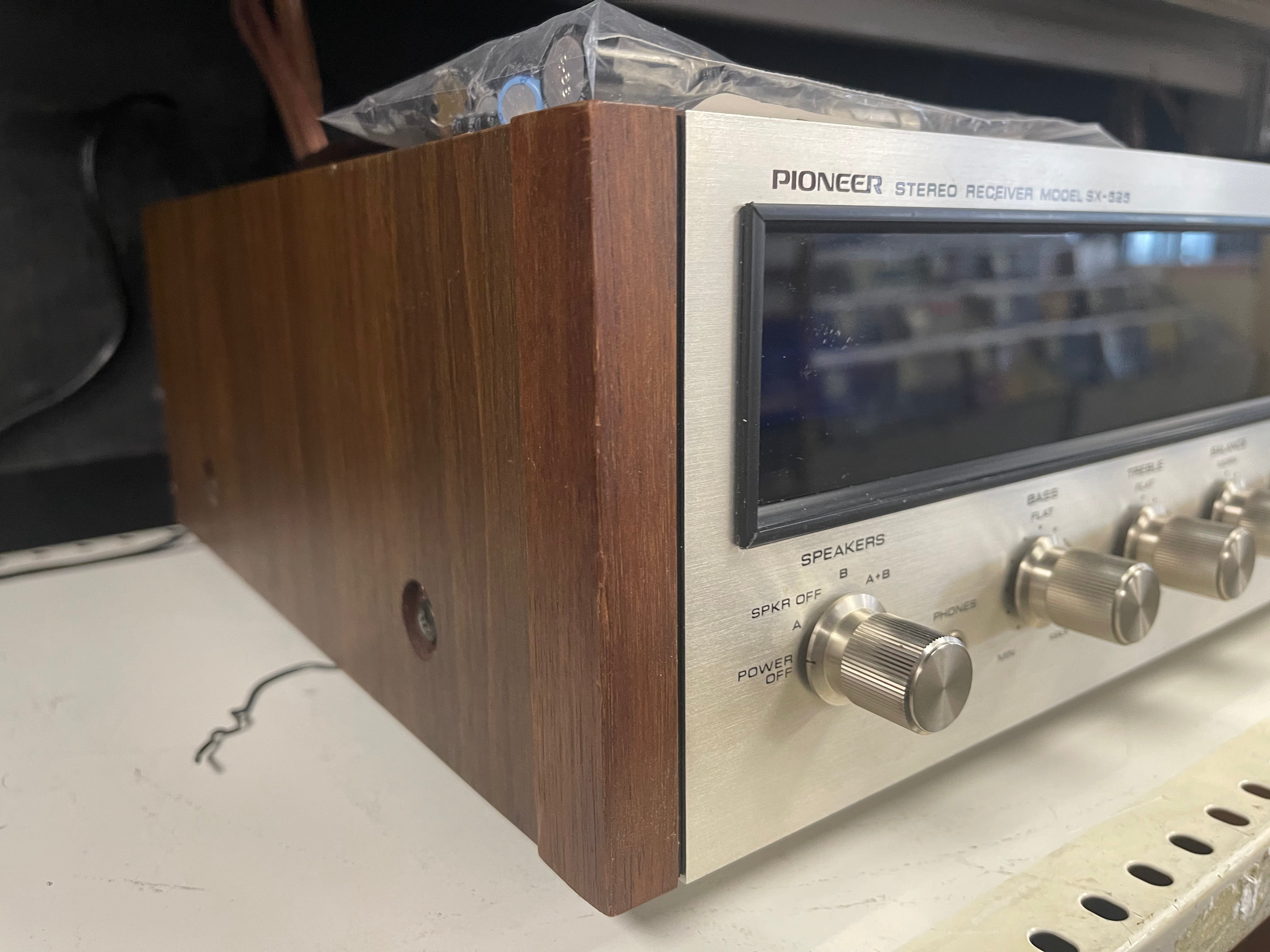Pioneer SX-525 Stereo Receiver