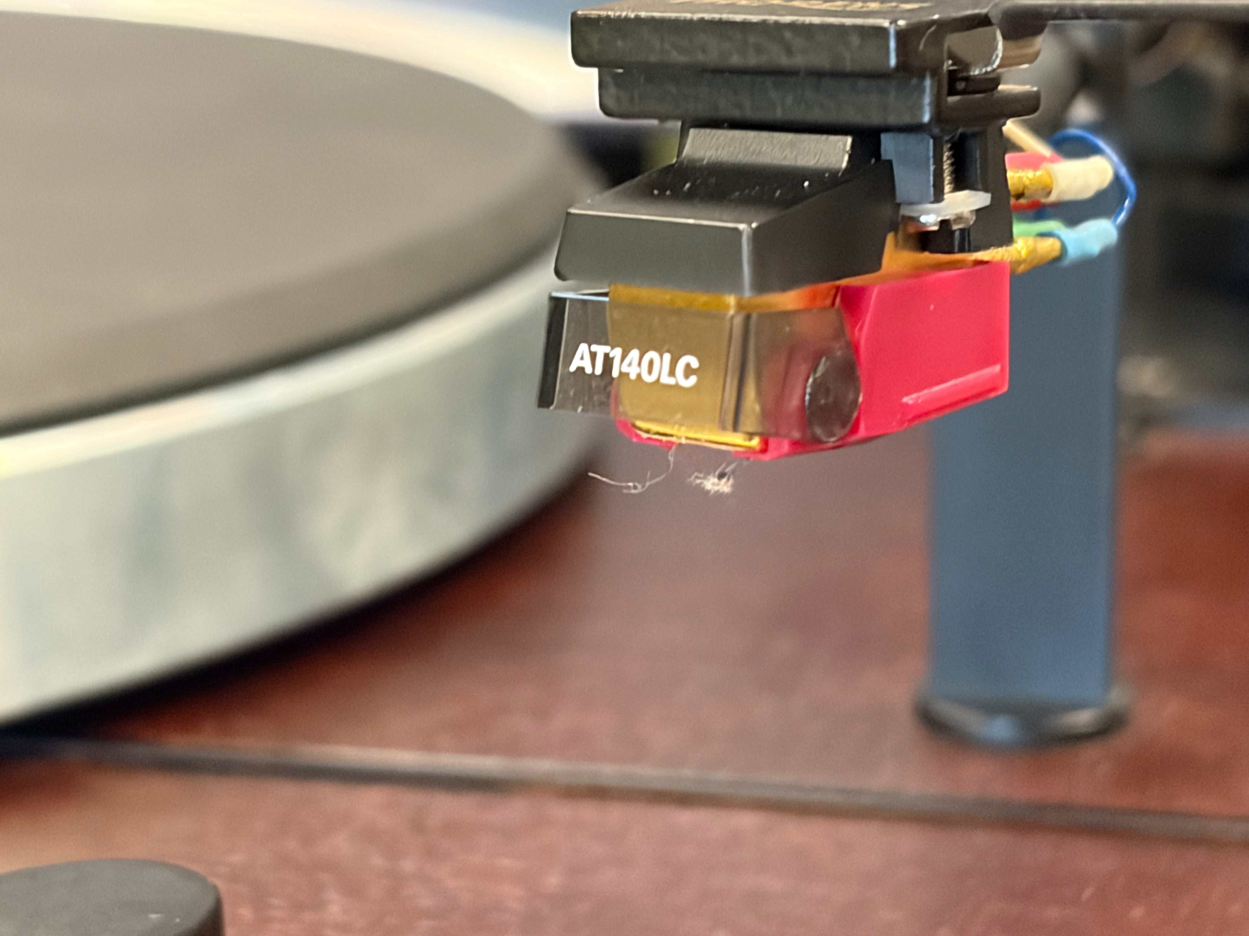 Thorens TD 320 MKII Turntable