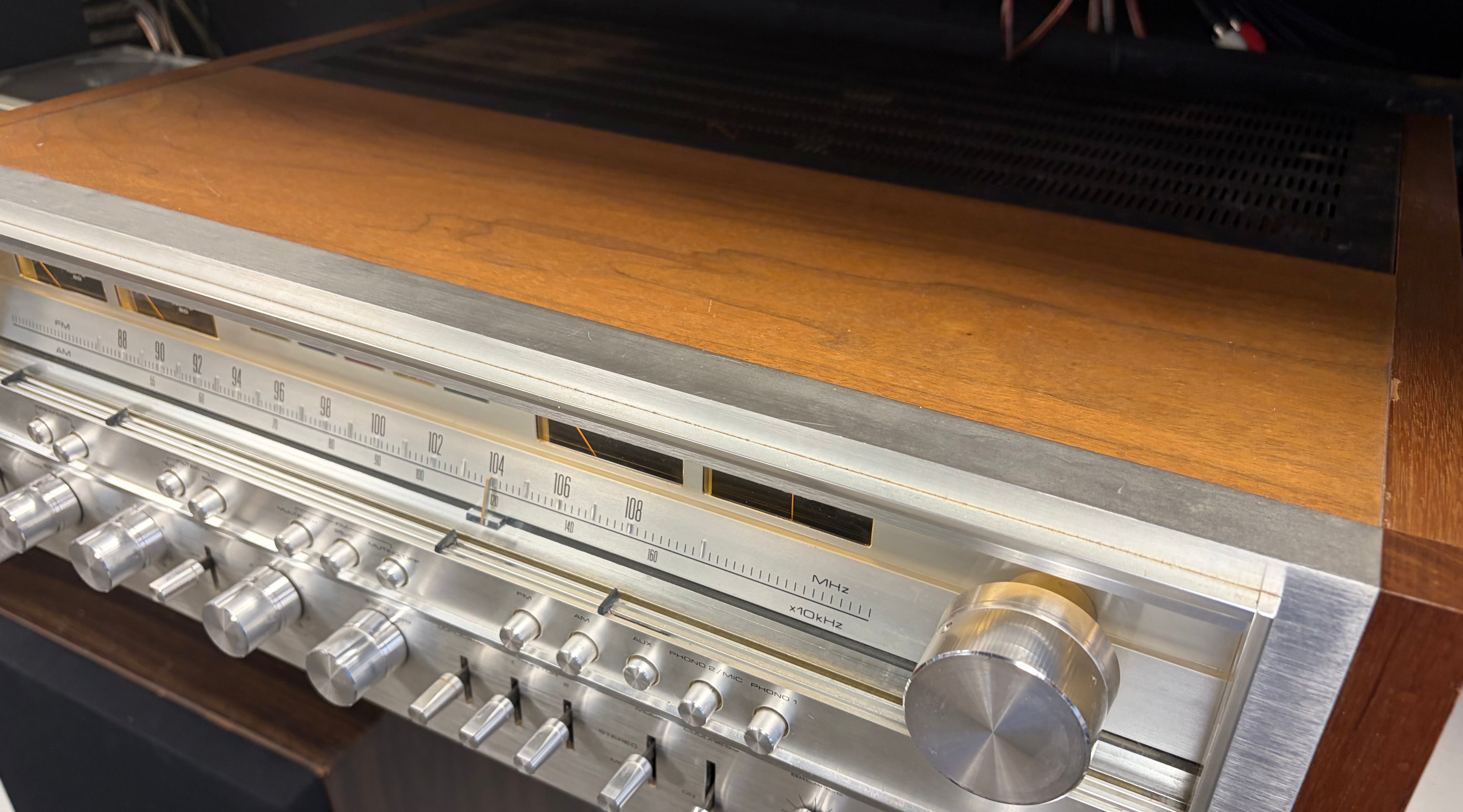 Pioneer SX-1080 AM/FM Stereo Receiver