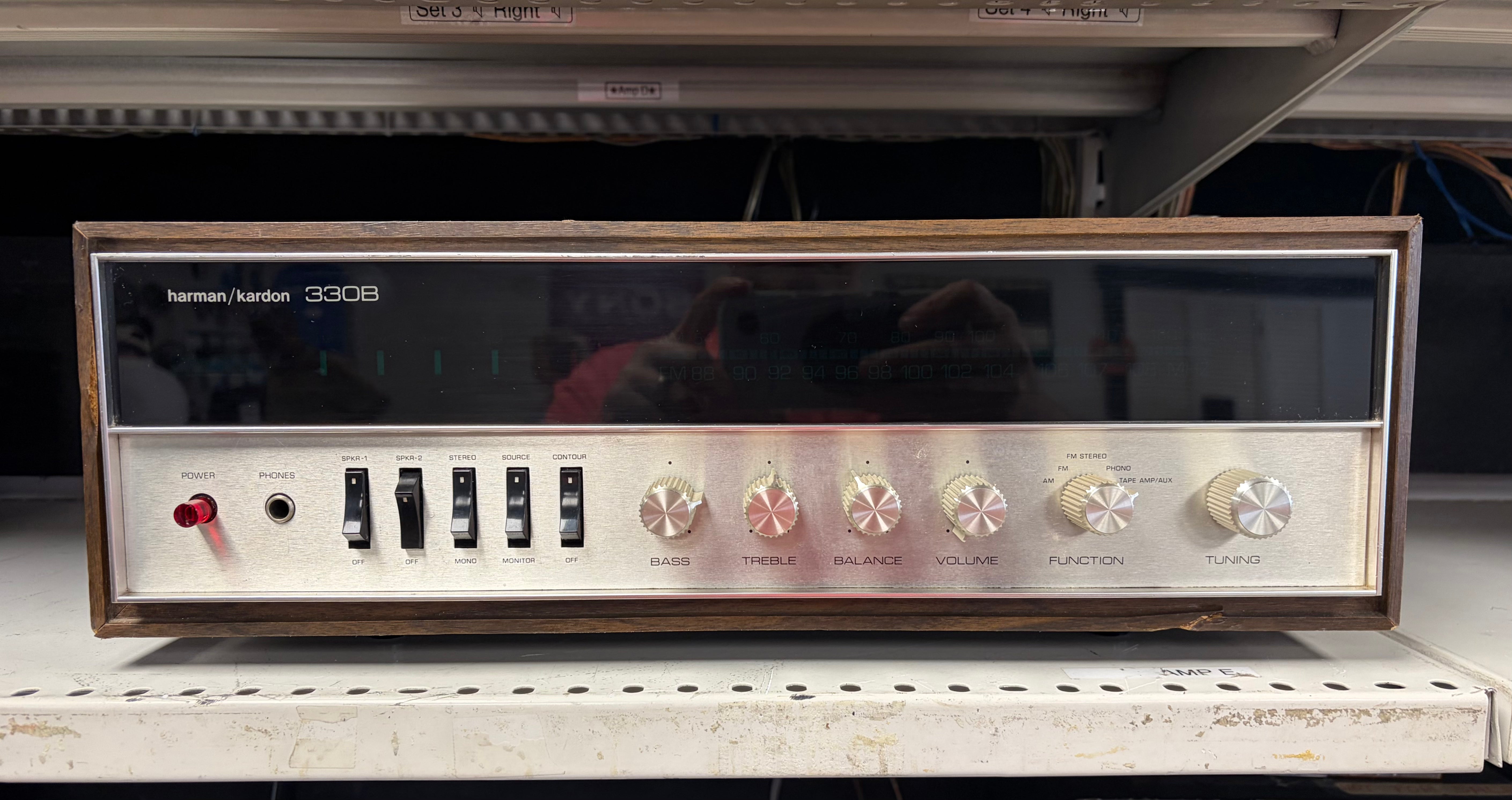 Harman Kardon 330B AM/FM/ Stereo Receiver