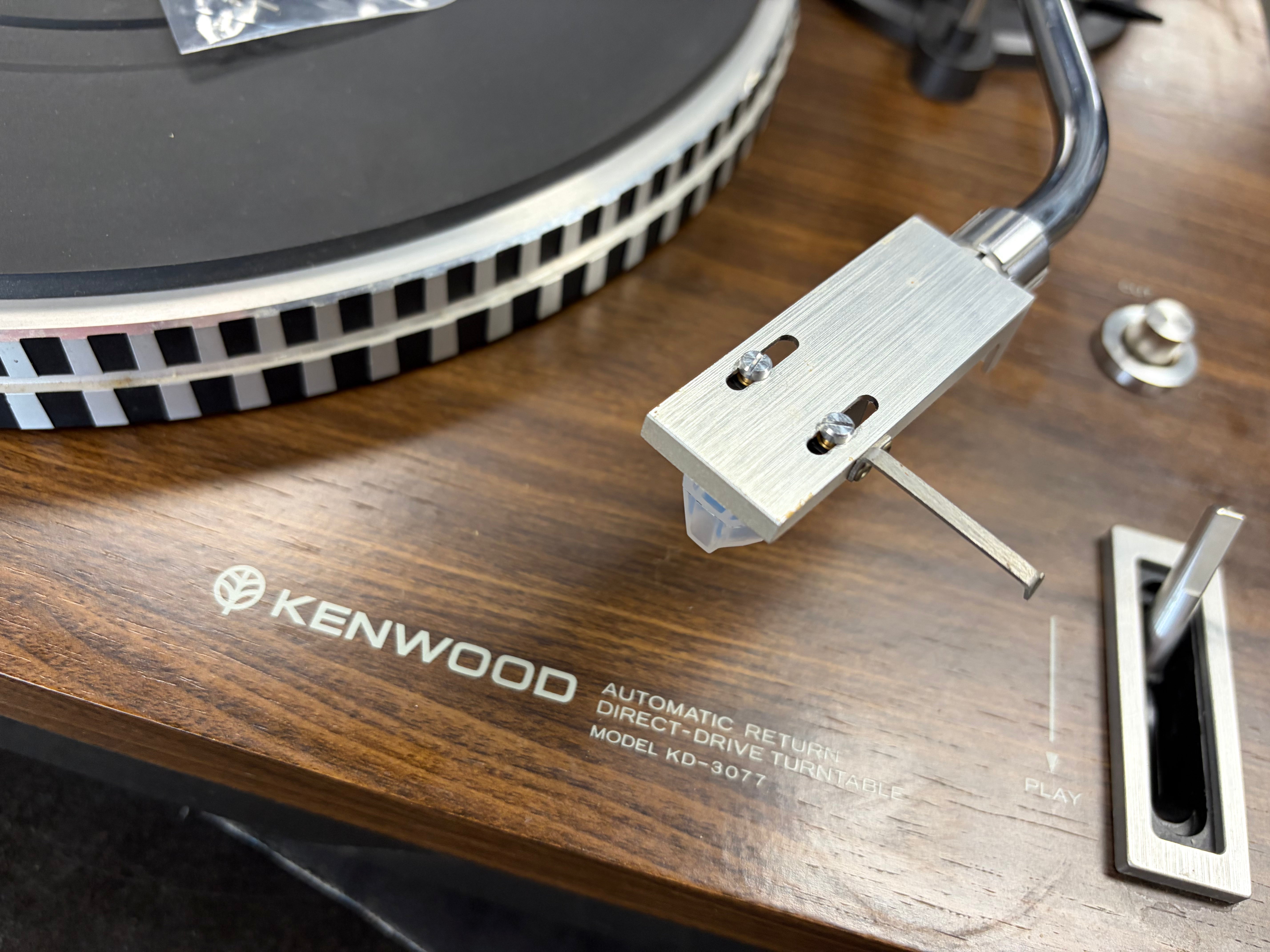 Kenwood KD-3700 Two Speed Direct Drive Turntable