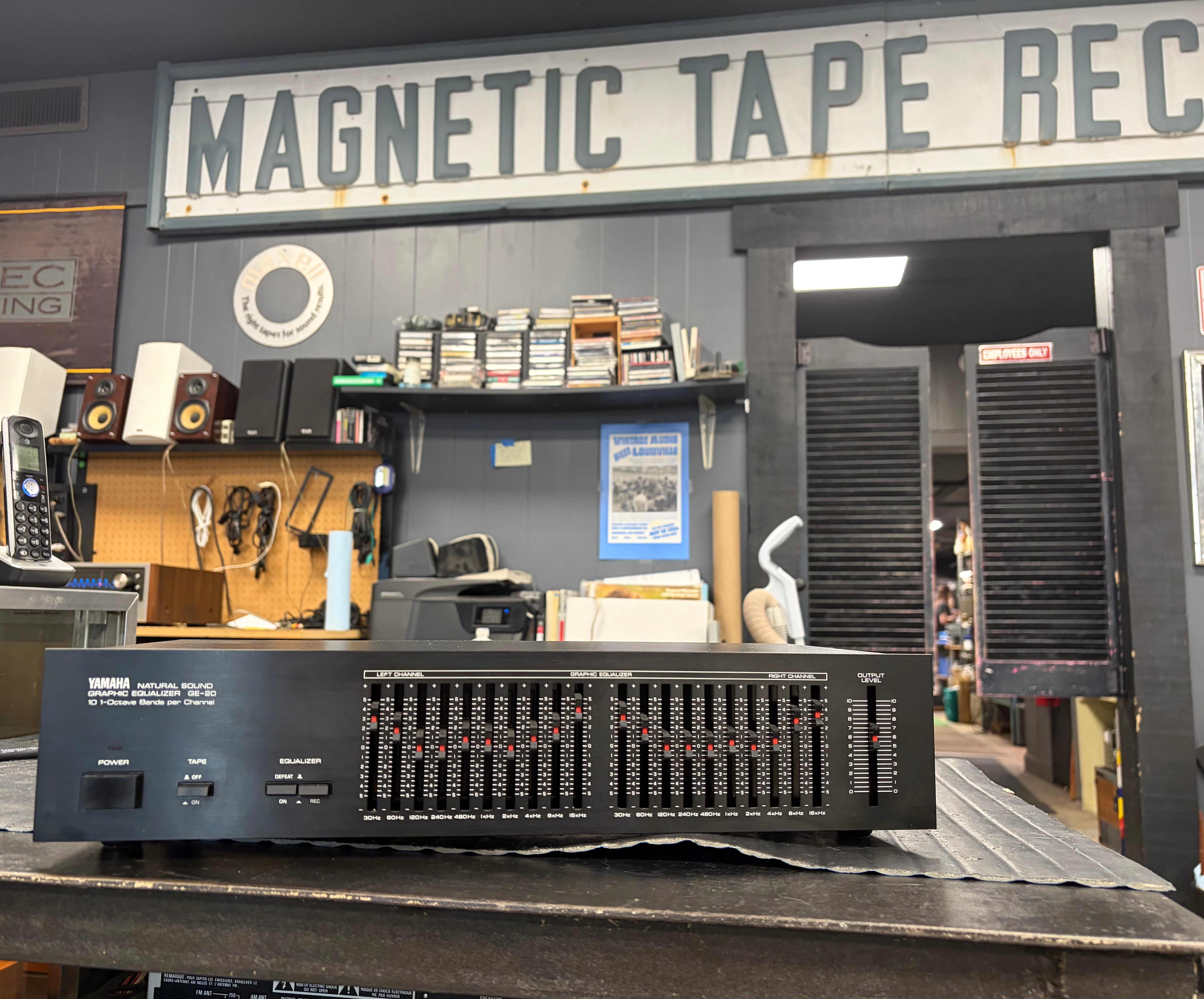 Yamaha Natural Sound Graphic Equalizer GE-20