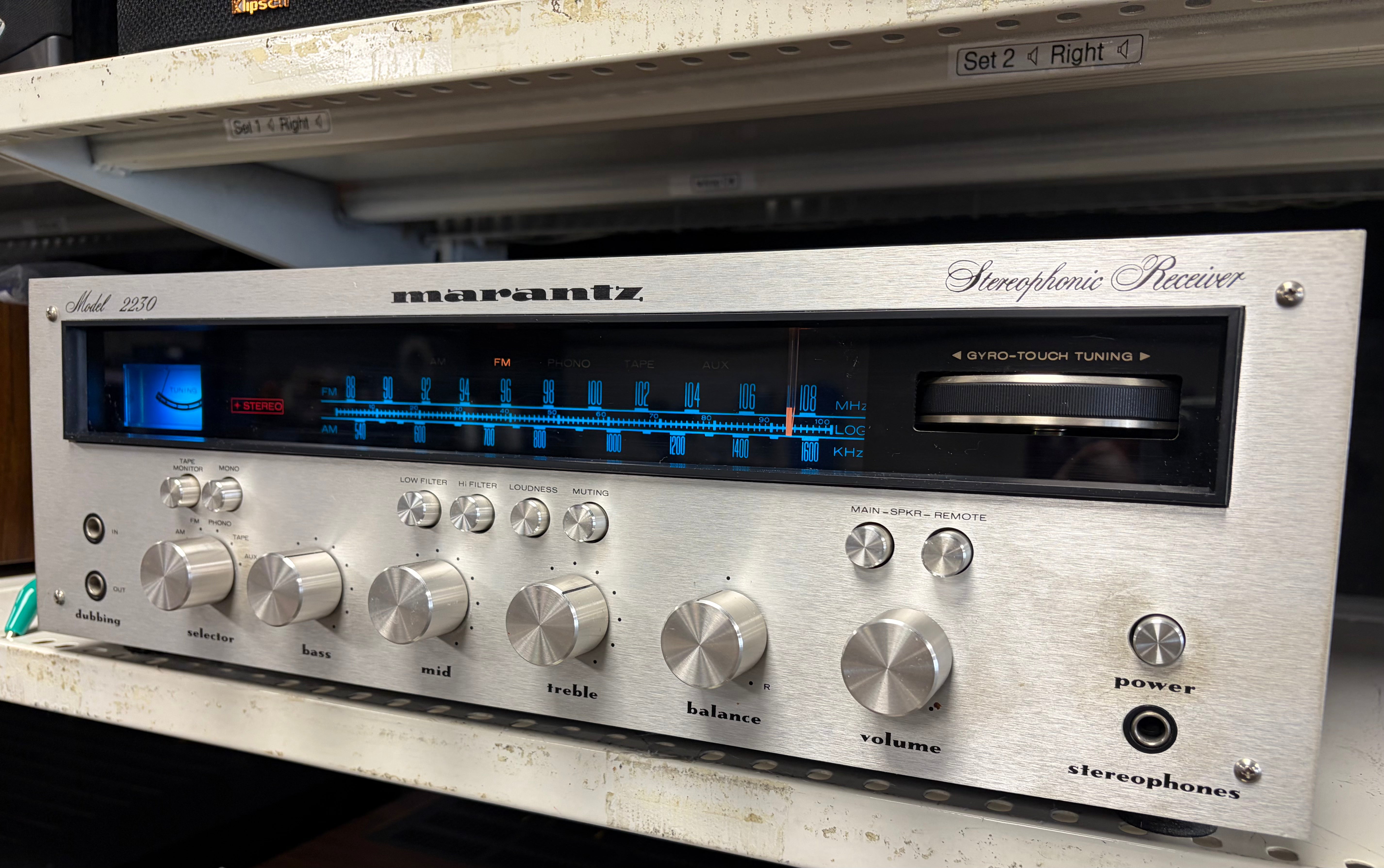Marantz 2230 Stereophonic Receiver