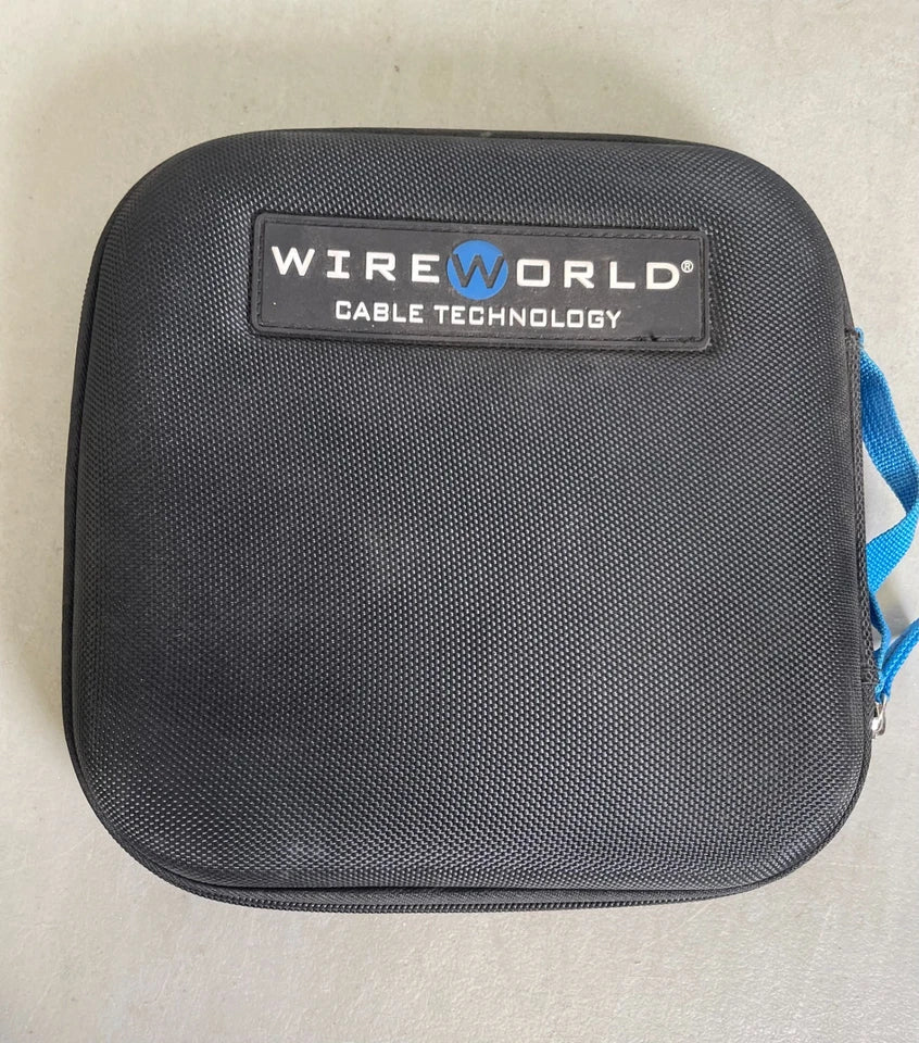 Wireworld Eclipse 7 XLR Balanced Cable With Case 3'