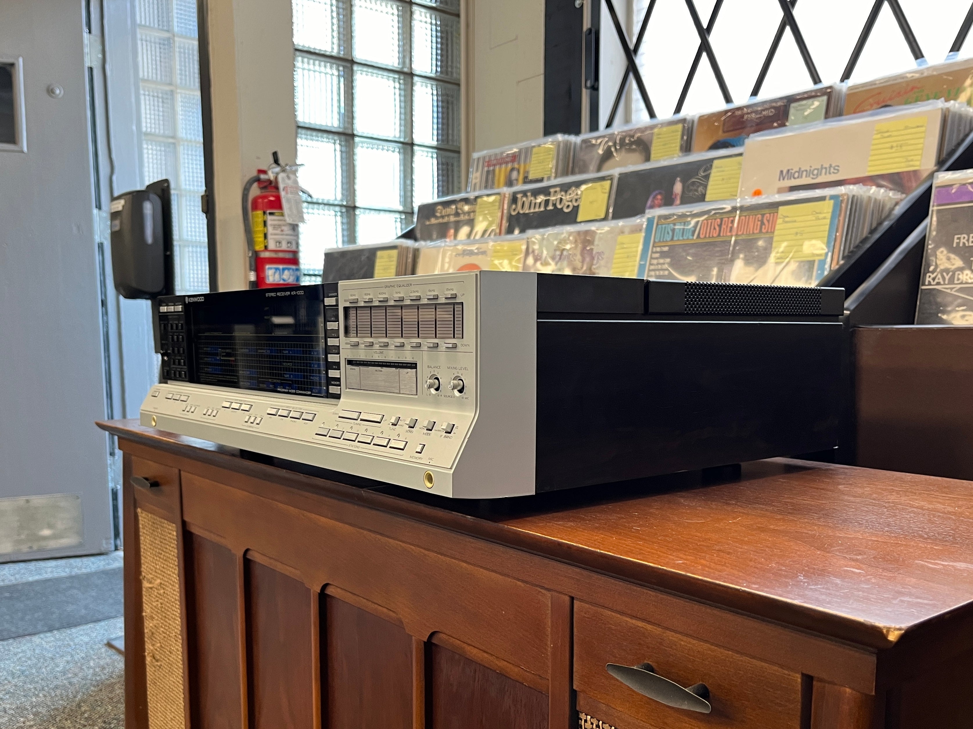 KR-1000 Stereo Receiver