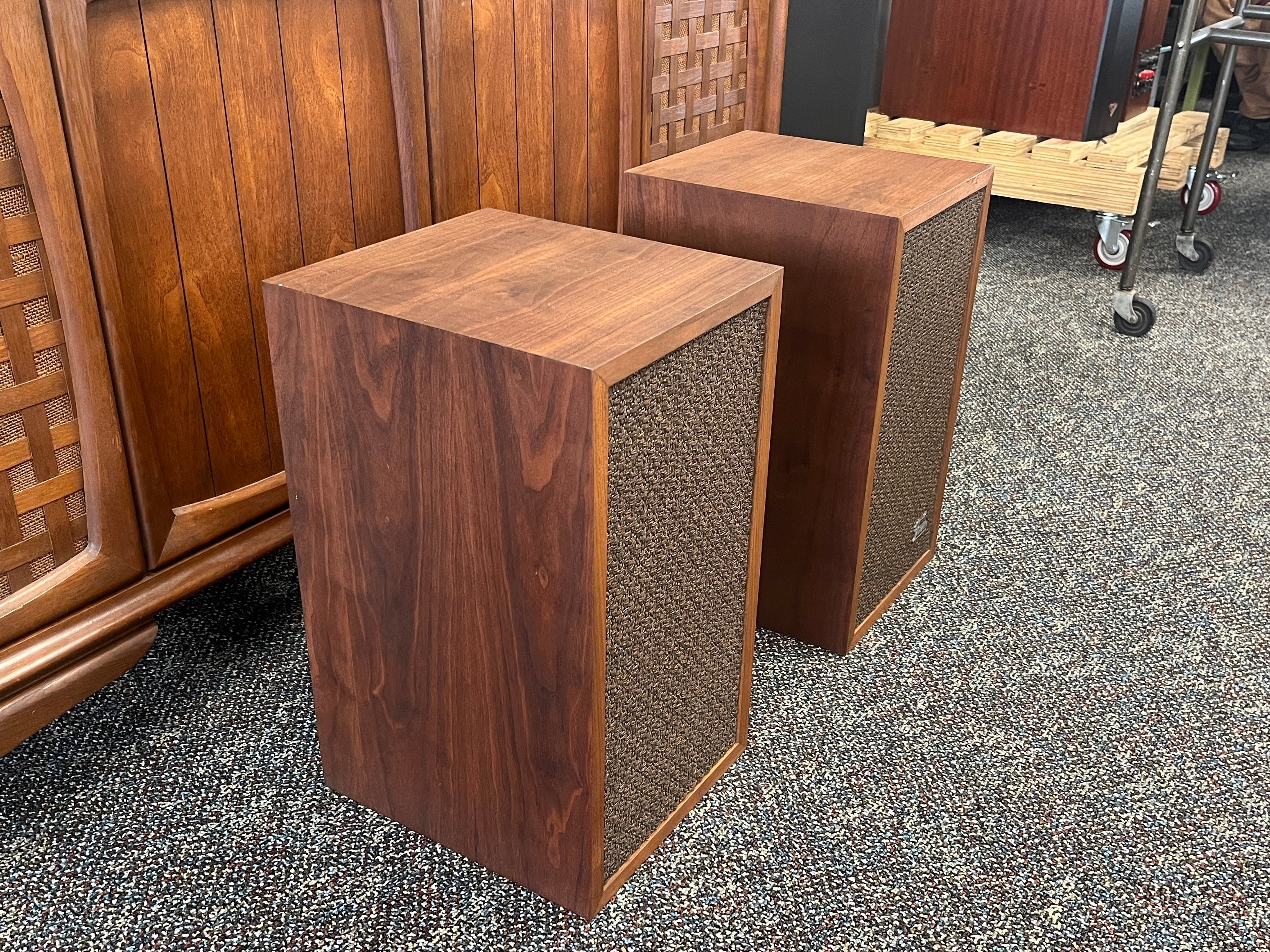 Monte Carlo A Bookshelf Speakers