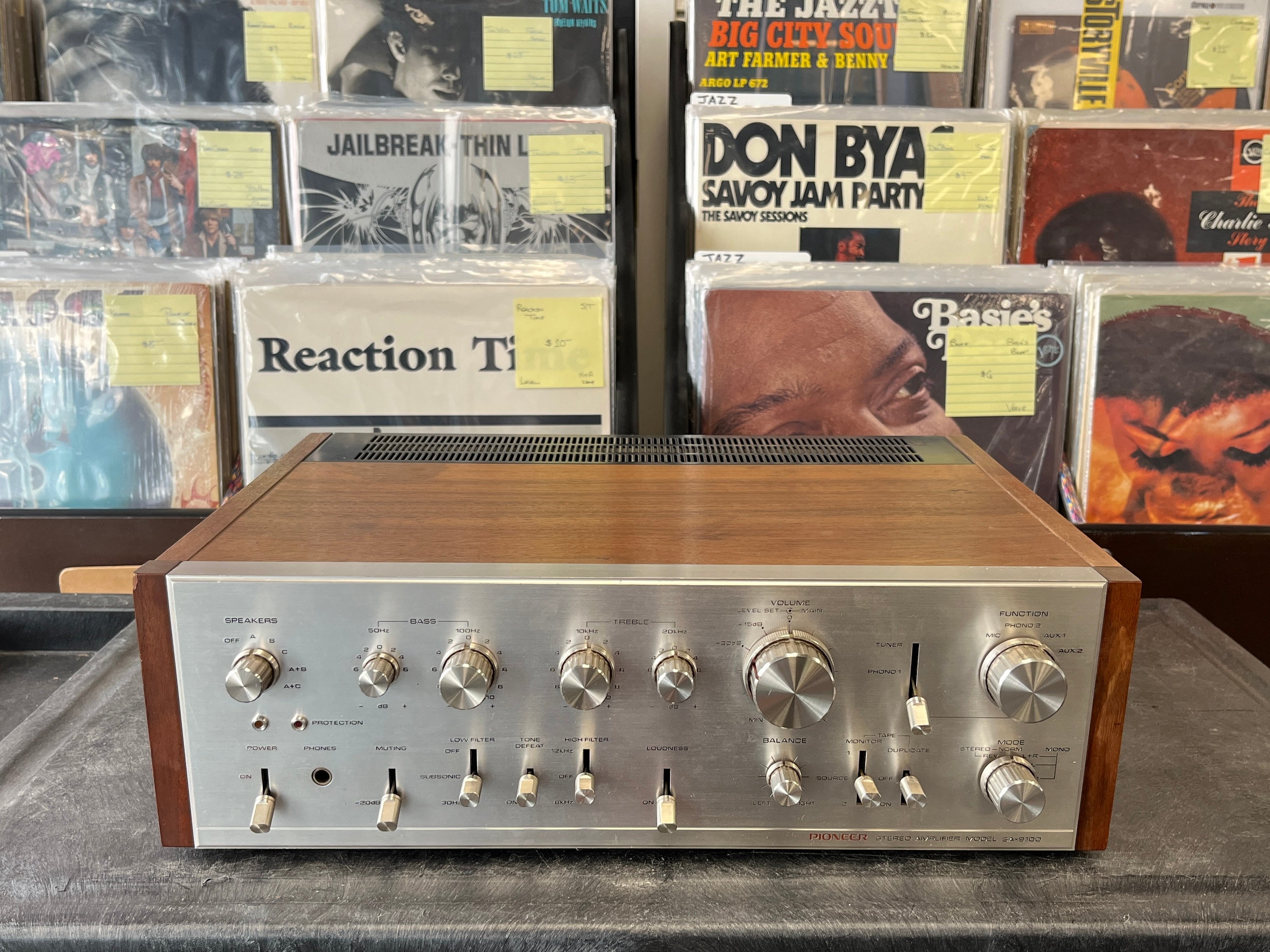 SA-9100 Integrated Amplifier