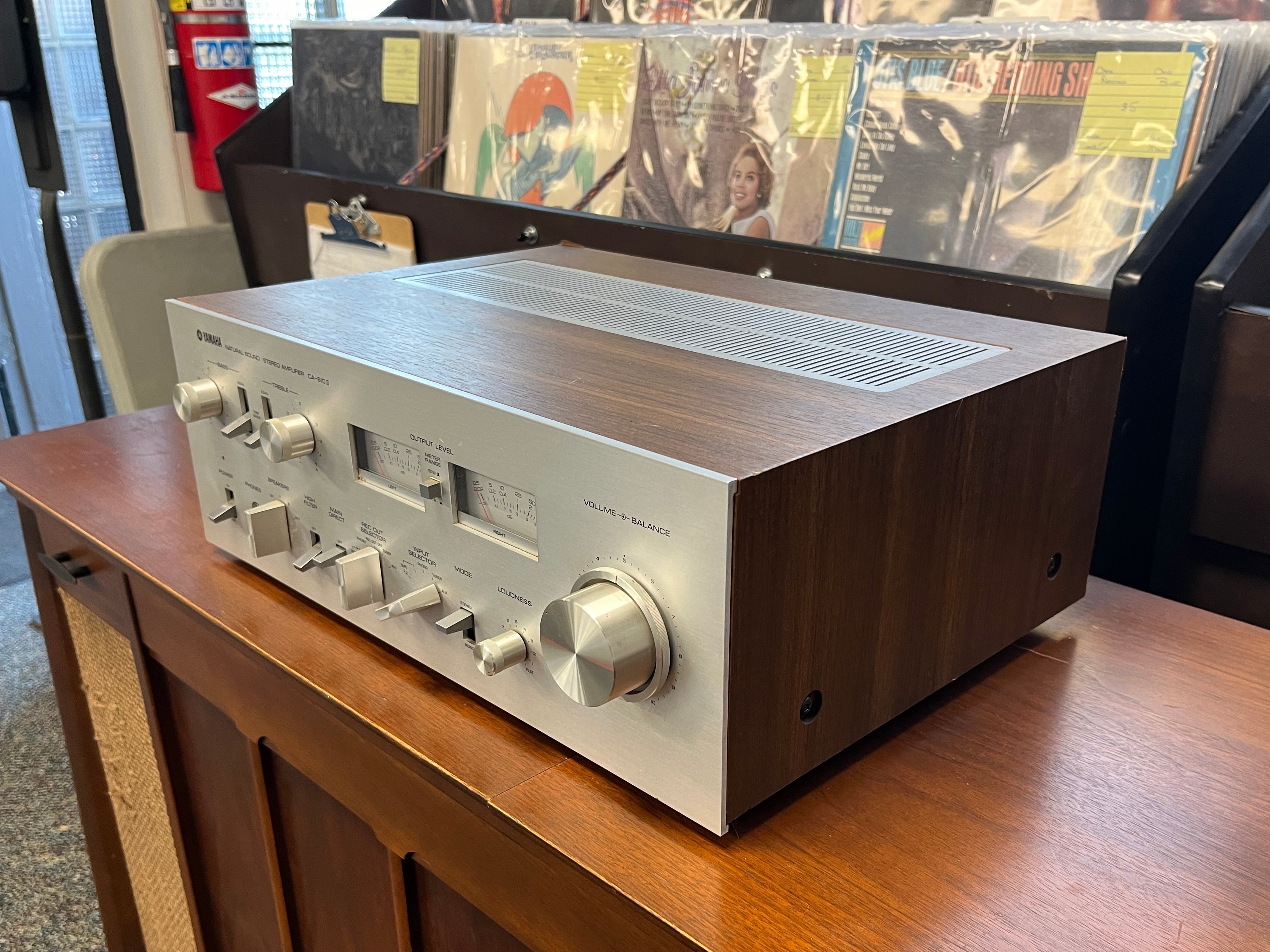 CA-610 II Integrated Amplifier