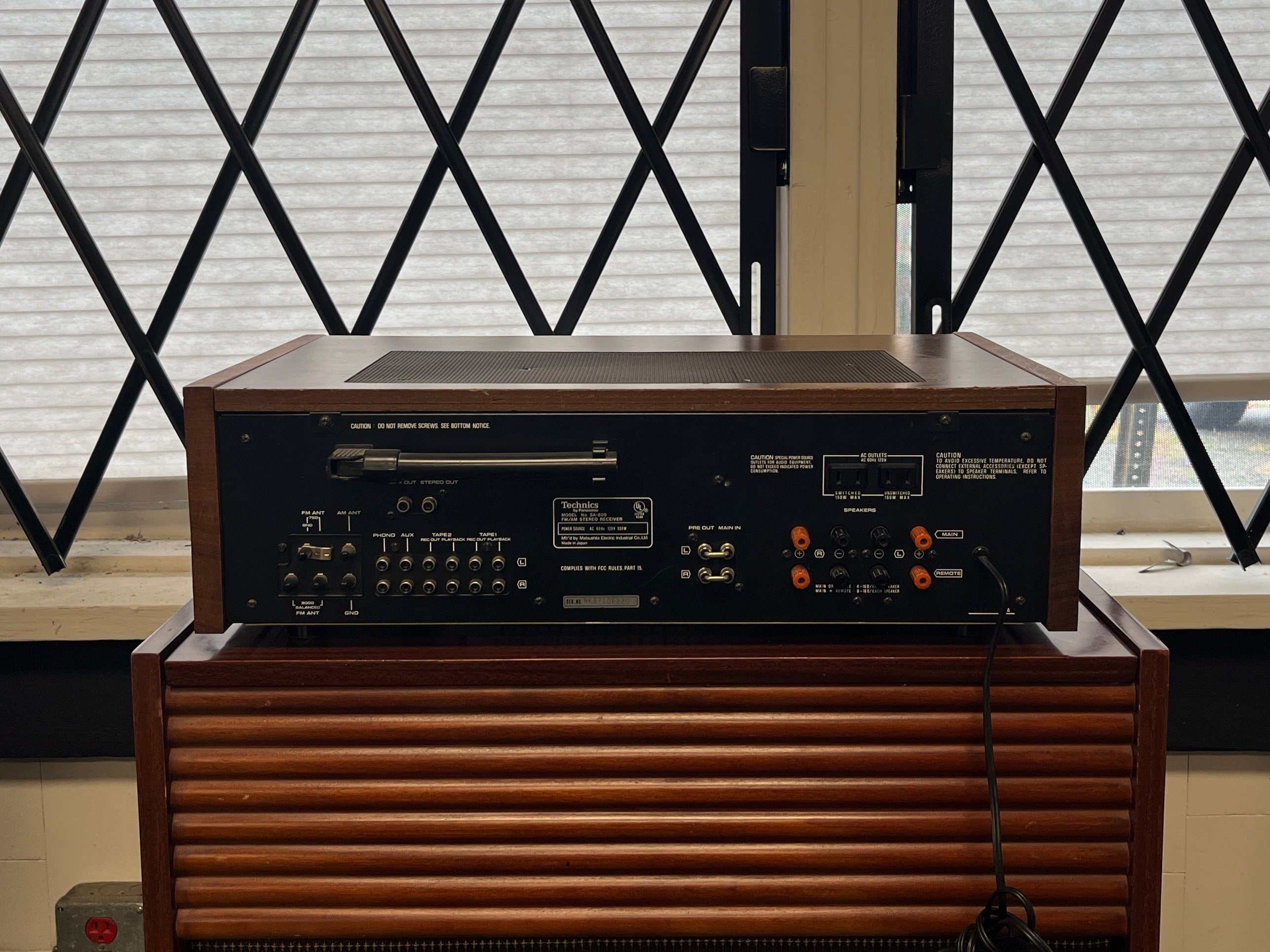 SA-800 Stereo Receiver