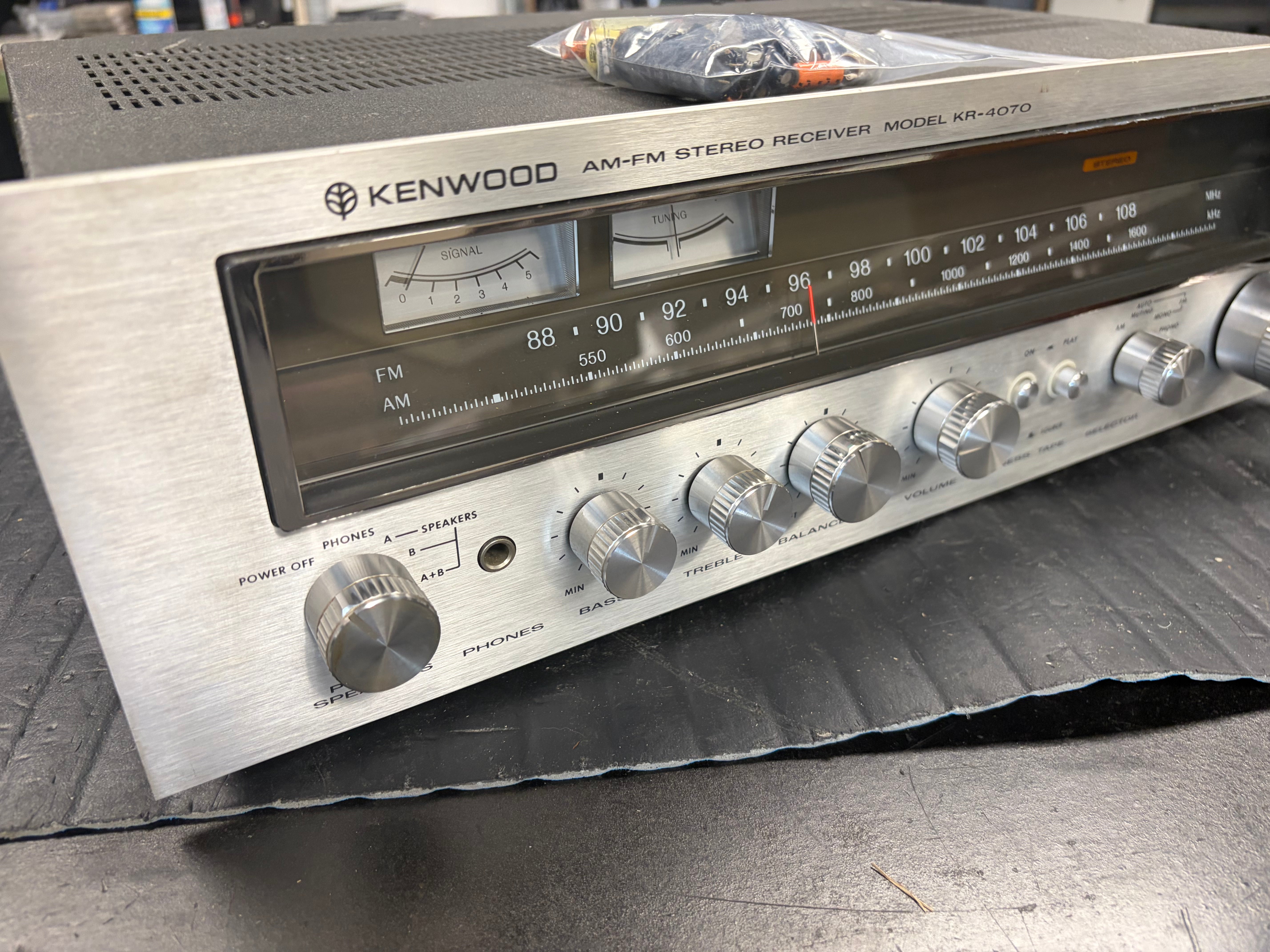 Kenwood KR-4070