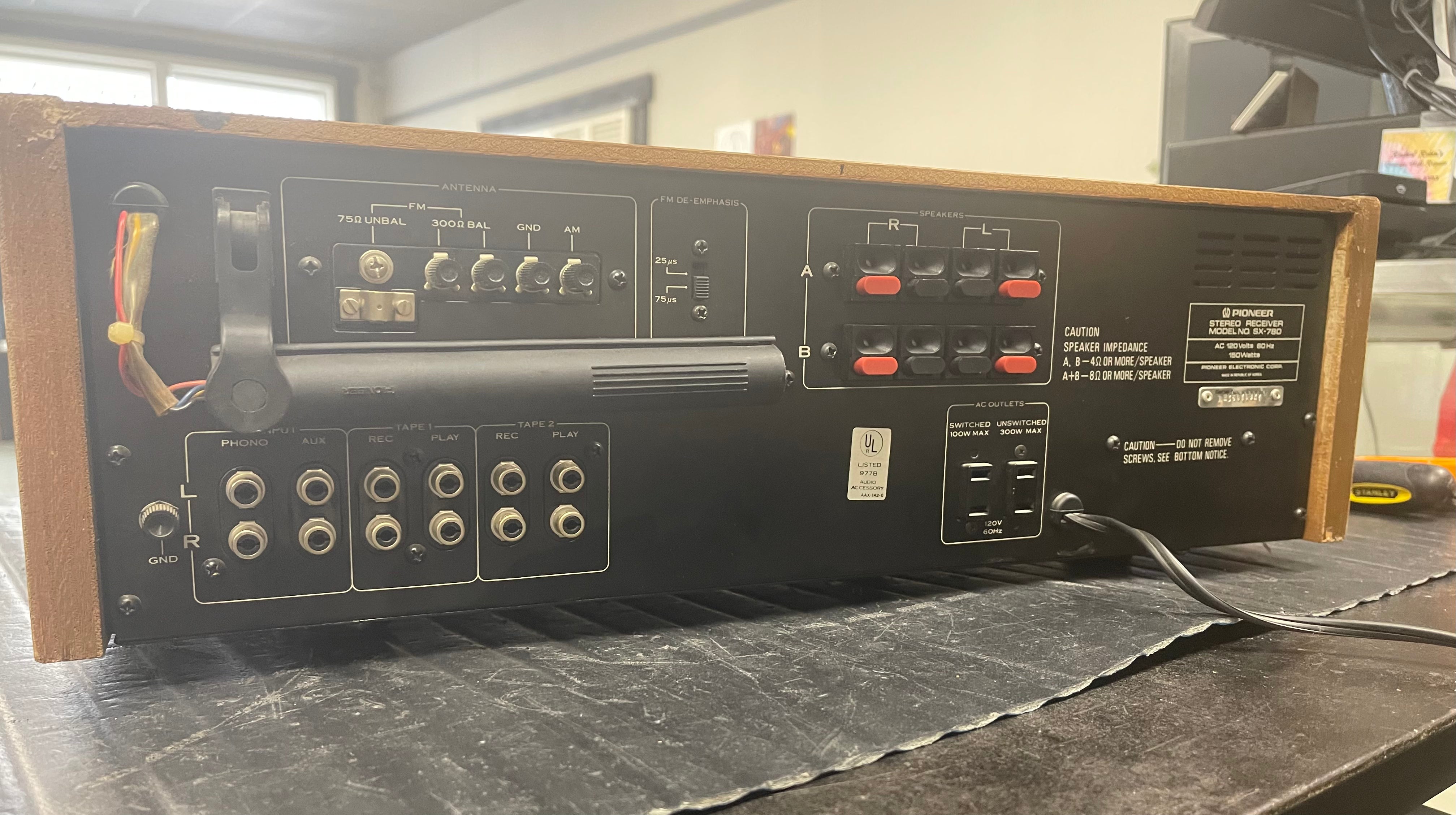 Pioneer SX-780 Stereo Receiver