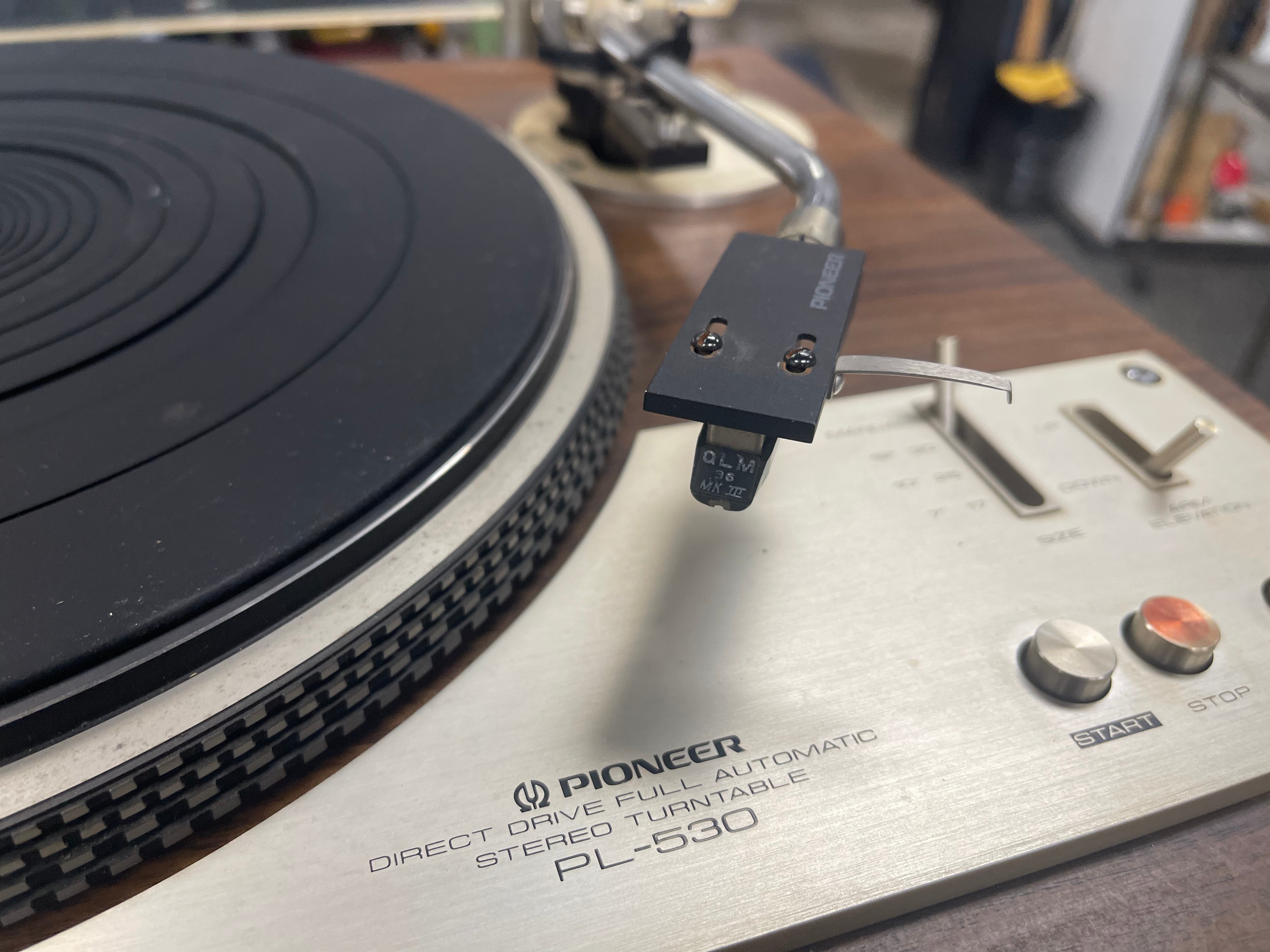 PL-530 Direct Drive Turntable