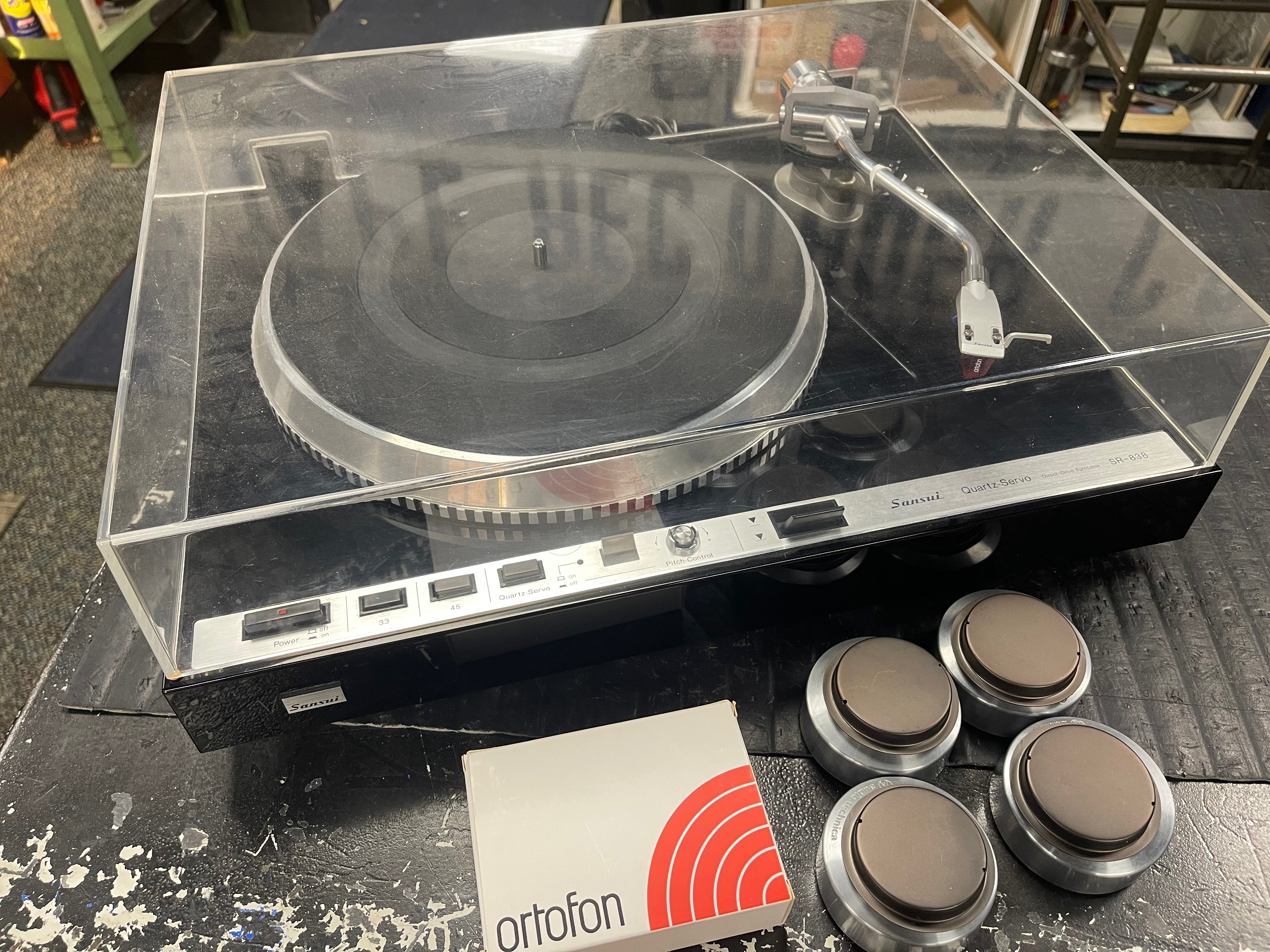 SR-838 Quartz Servo Direct Drive Turntable