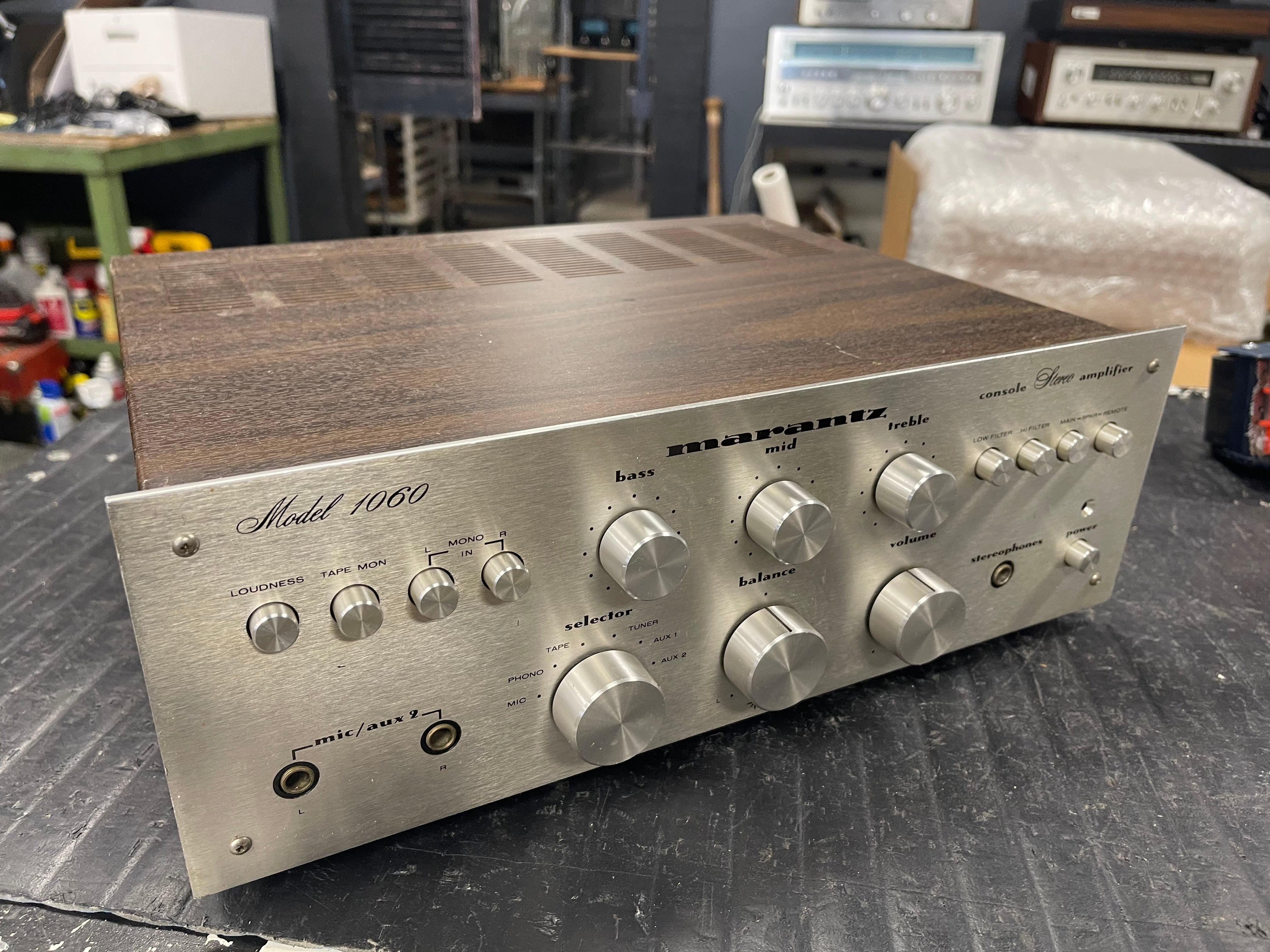 Marantz Model 1060