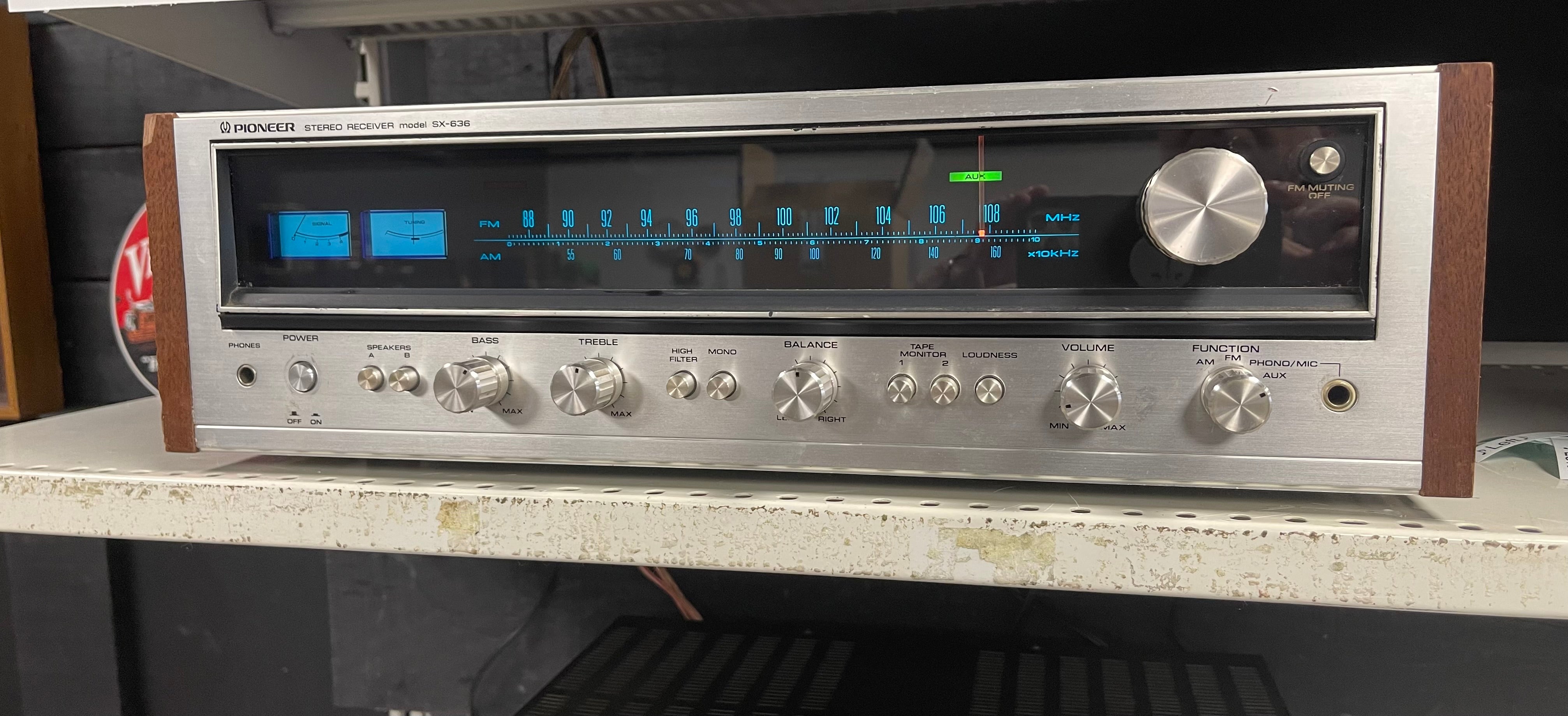 Pioneer SX-636 Stereo Receiver