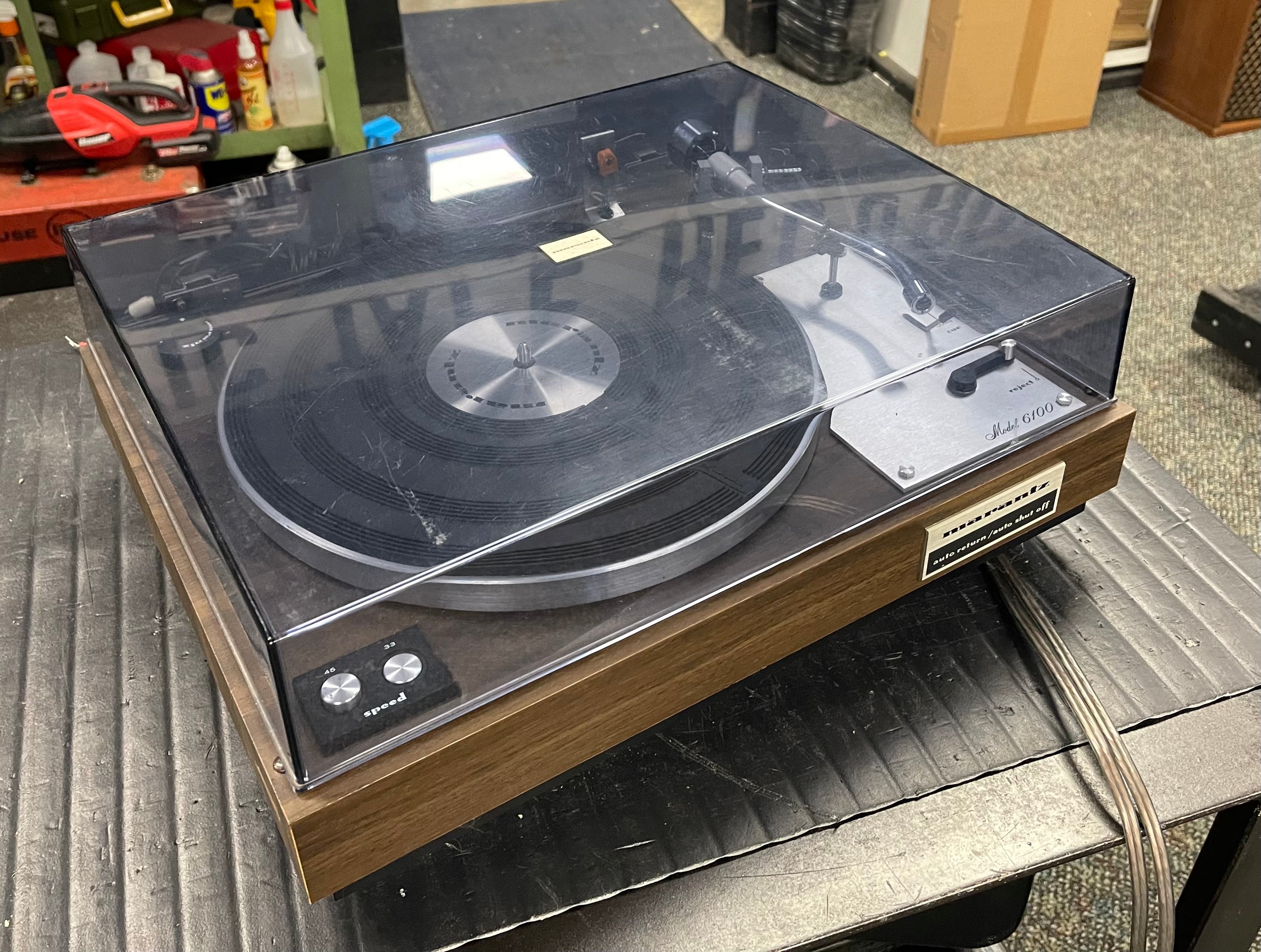 Marantz Model 6100 Turntable