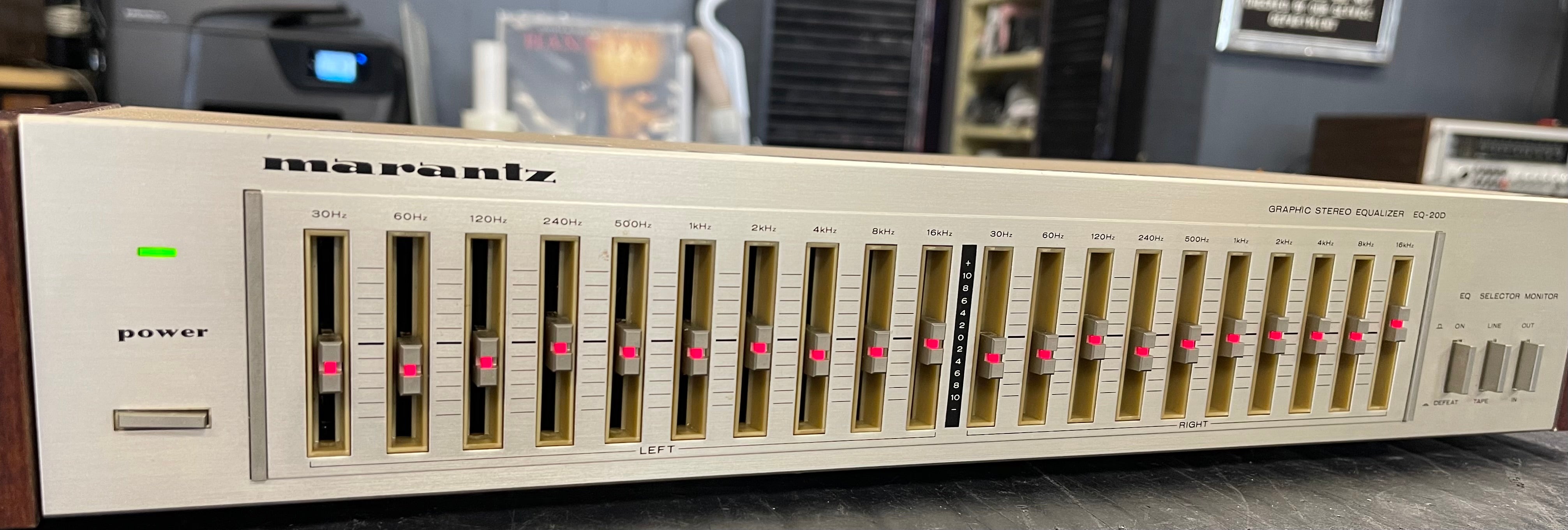 Marantz EQ-20D
