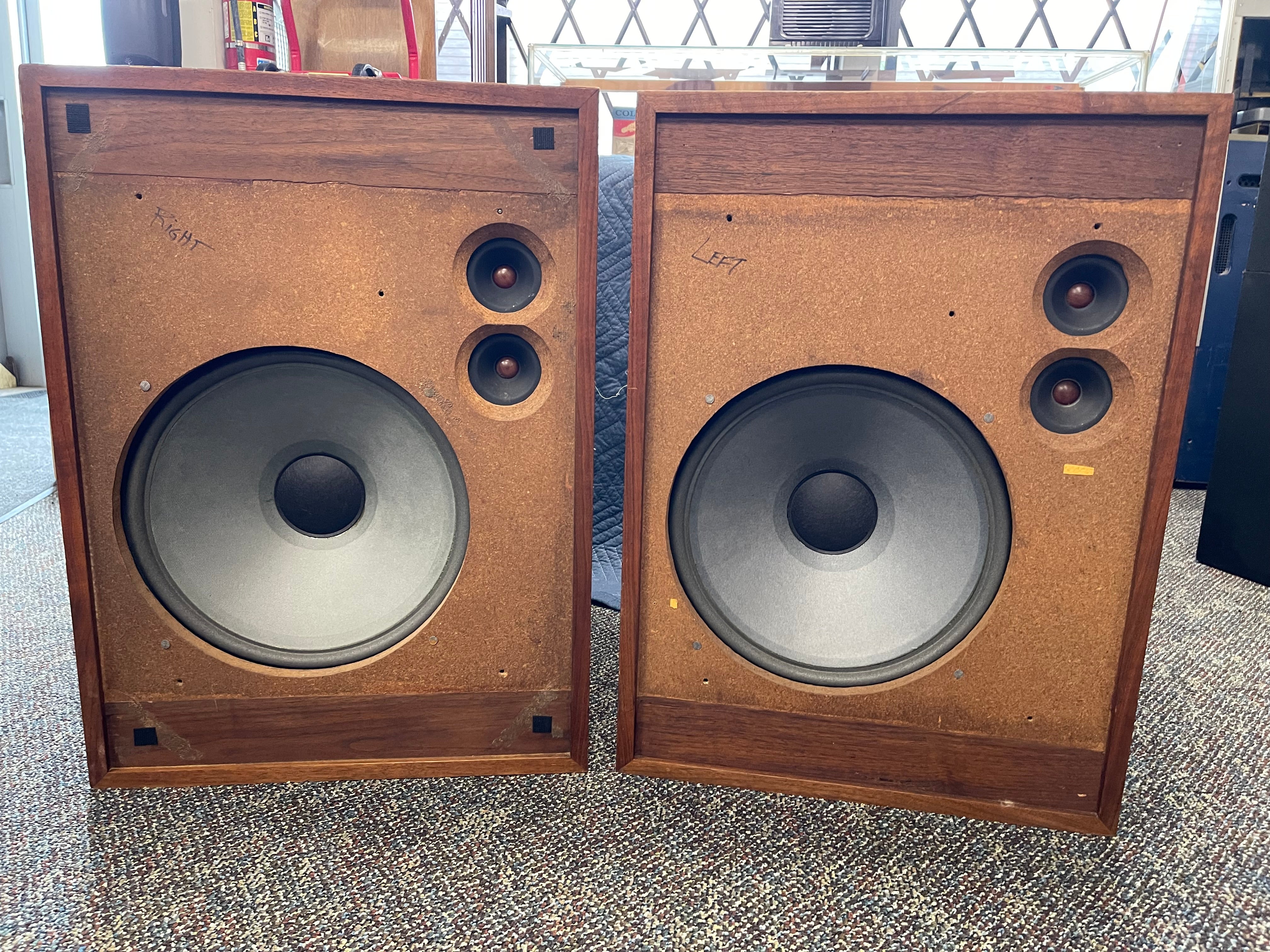 Cerwin Vega 217R Speakers